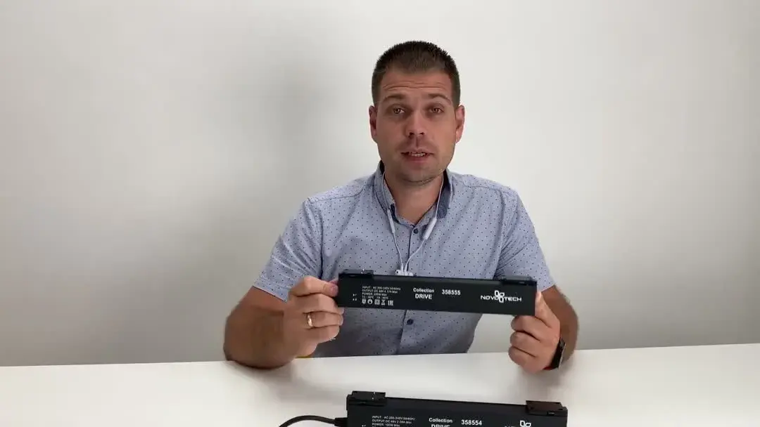Видеообзор — Ввод питания Novotech KIT — магнитные, черный