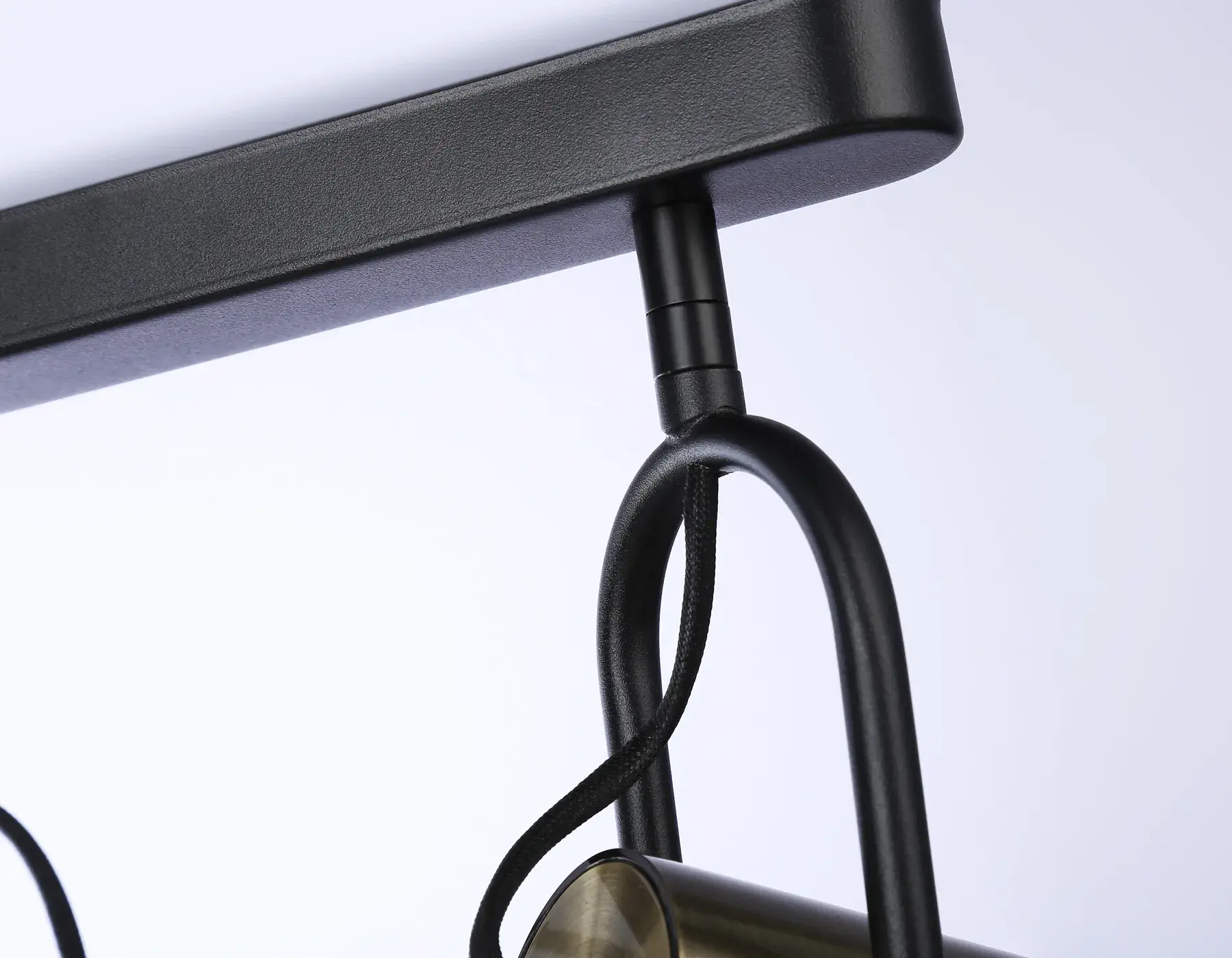 Спот Ambrella Light TA13194 — черный, ракурс 3