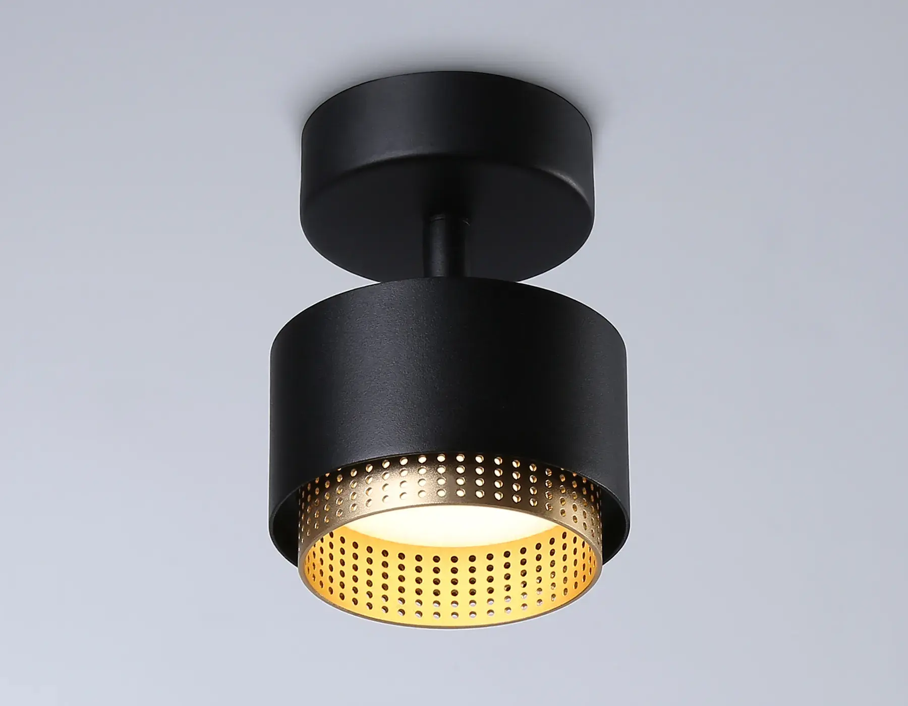 Спот Ambrella Light TN71282 — черный, ракурс 6