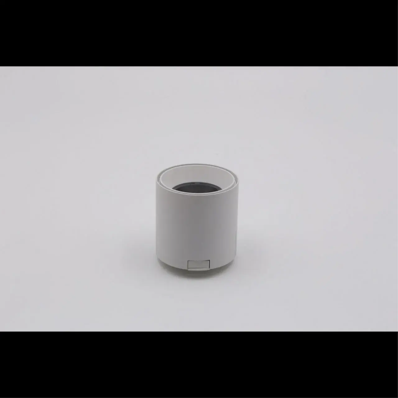 Светильник для трека Aployt APL.0109.10.06 MAGNETIC TRACK 48 — белый, ракурс 2