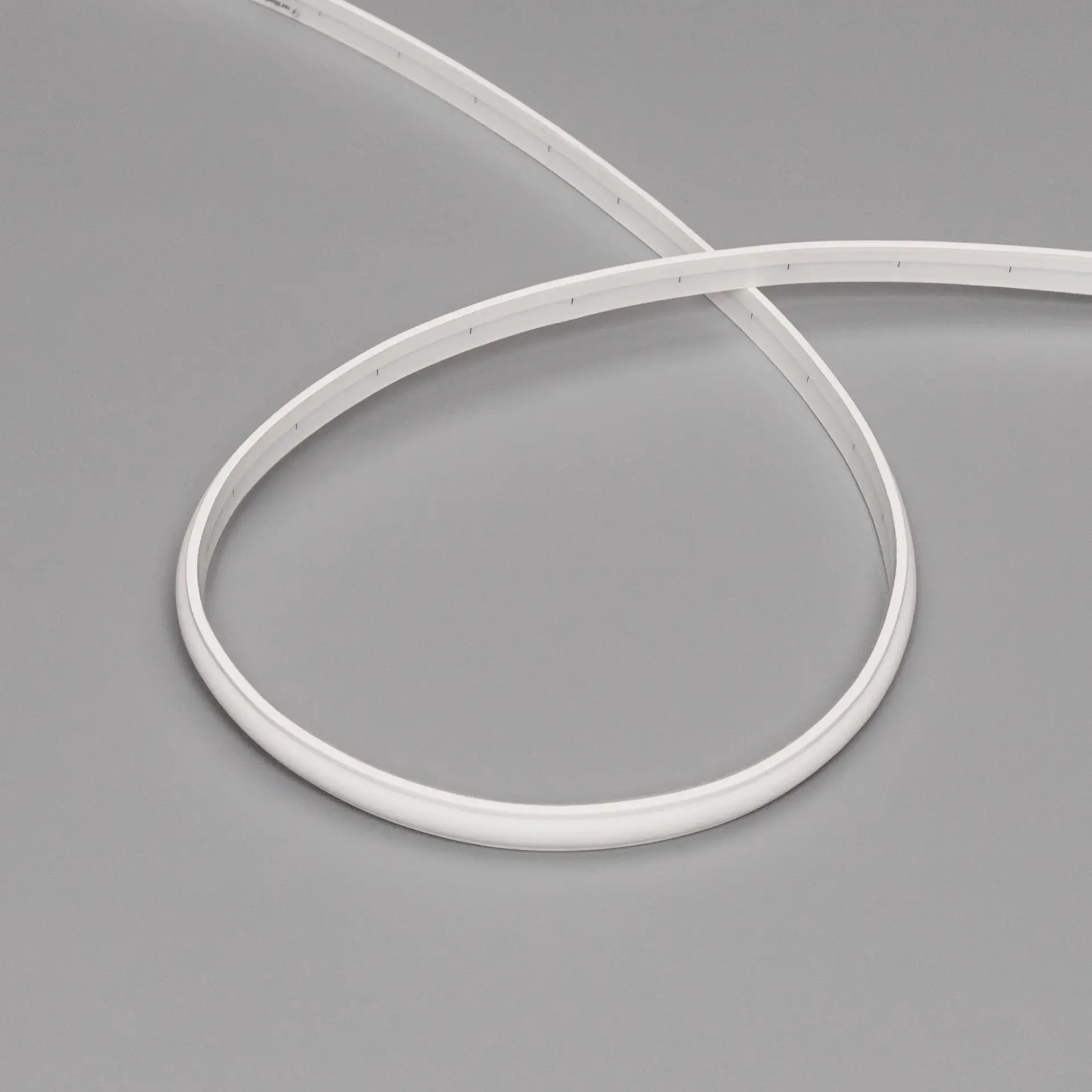 Гибкий неон MOONLIGHT-TOP-M280-10x5mm 24V Warm3000 (15 W/m, IP65, 5m, wire x1), ракурс 3