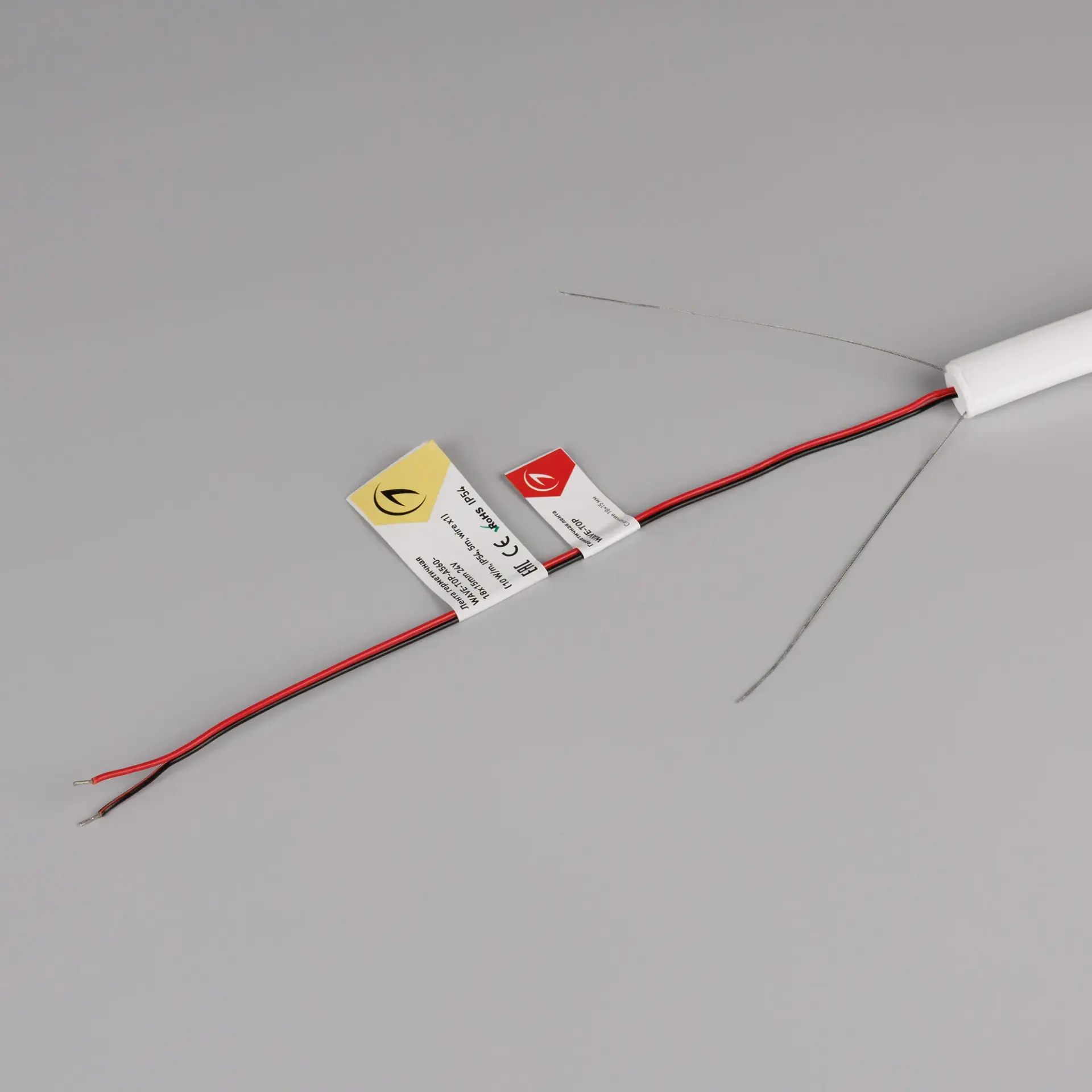 Гибкий неон WAVE-TOP-A560-18x15mm 24V Day5200 (10 W/m, IP54, 5m, wire x1), ракурс 4