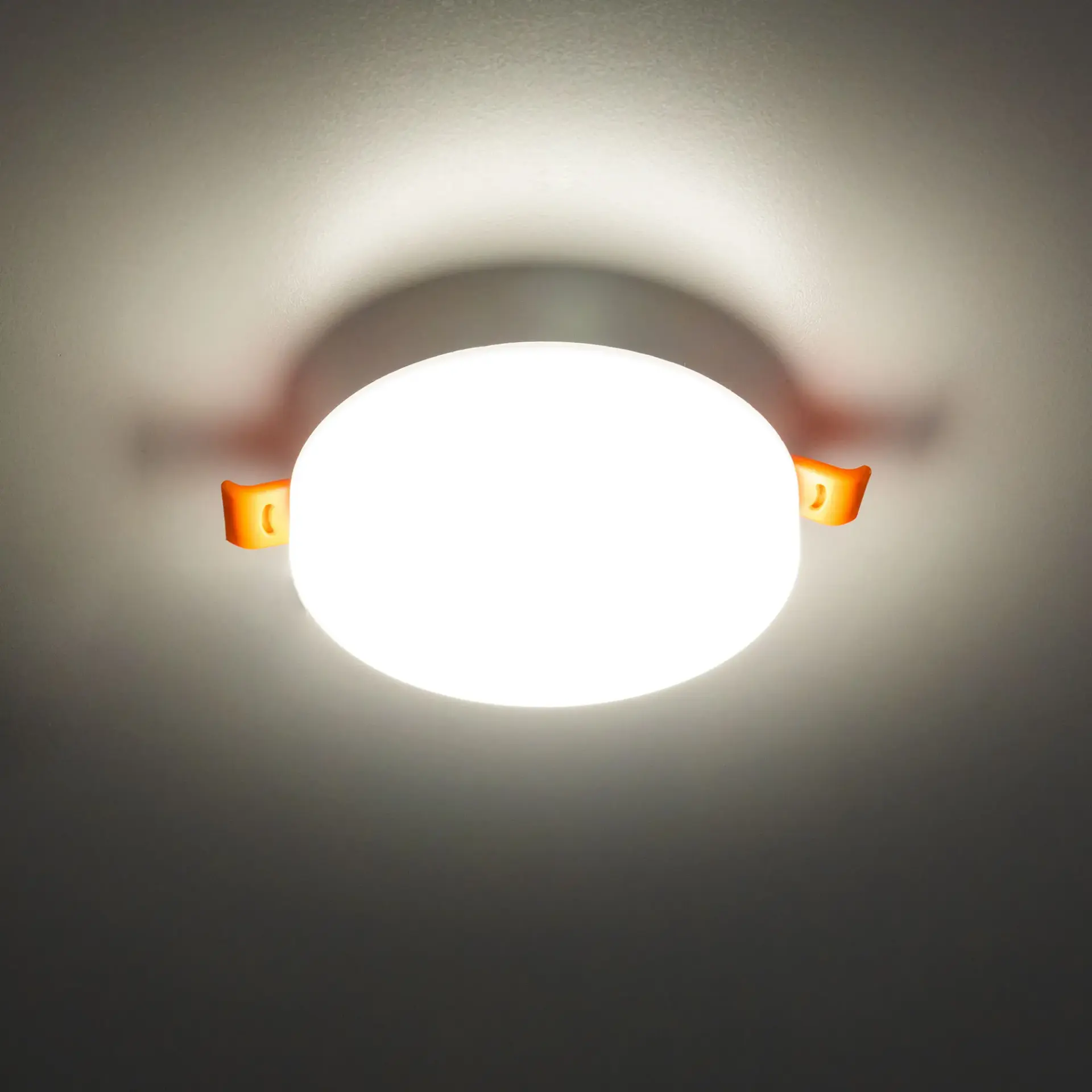 Точечный светильник Citilux CLD5310N ВЕГА — белый, ракурс 15