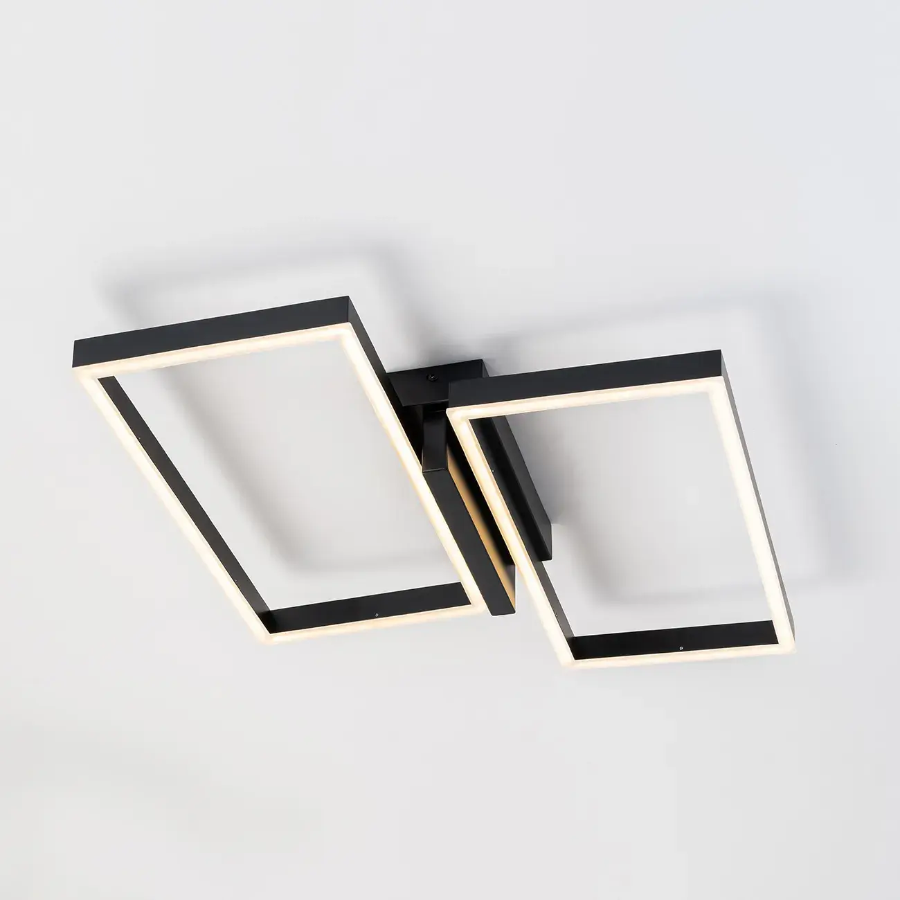 Светильник Escada 10209/2LED Black SCALES — черный, ракурс 3