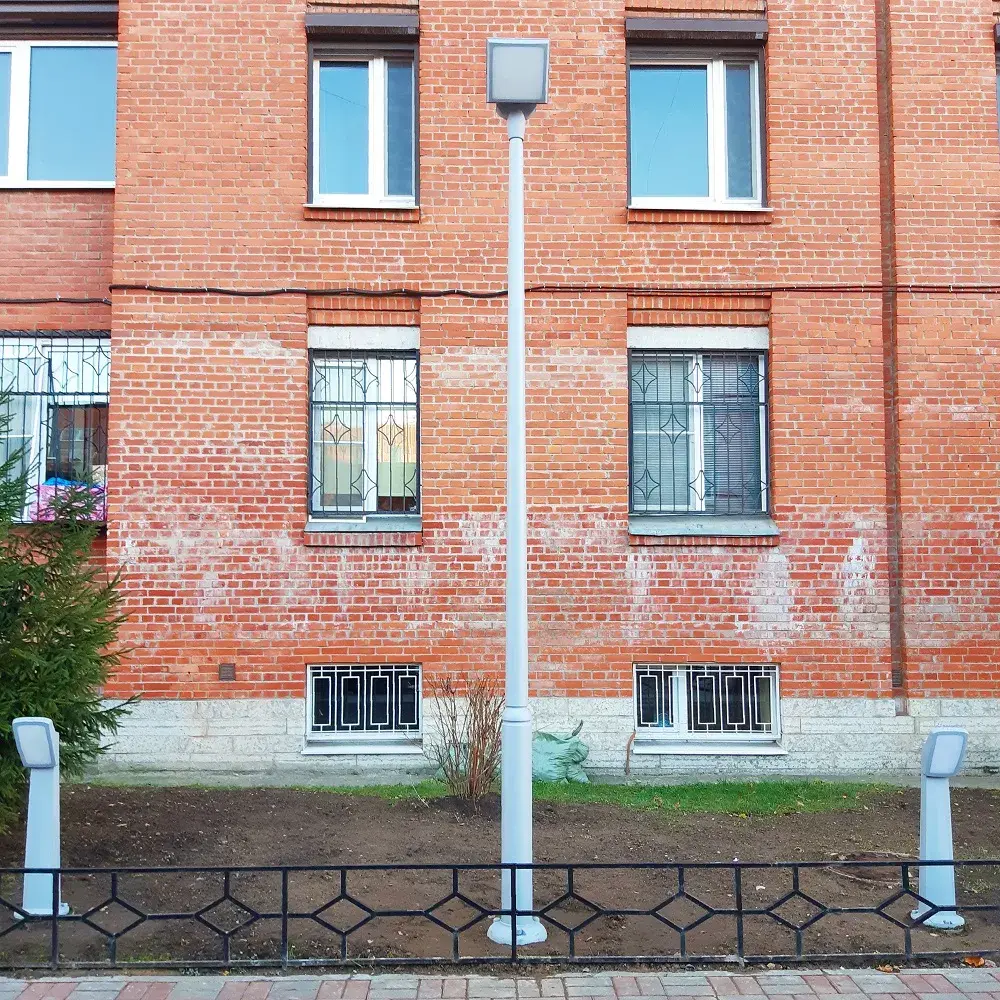 Фонарный столб Fumagalli 4P2.372.G10.LYF1R GIORGIO — серый, ракурс 2