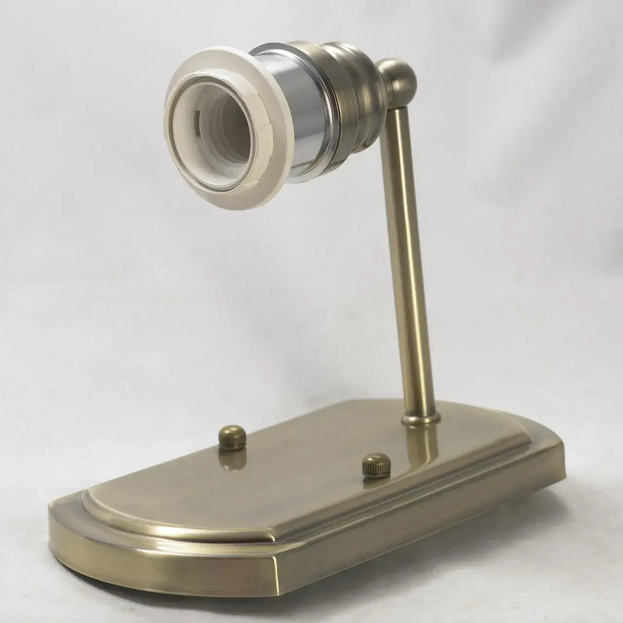 Бра Lussole LSL-3001-01V СОНА — бронза, ракурс 2