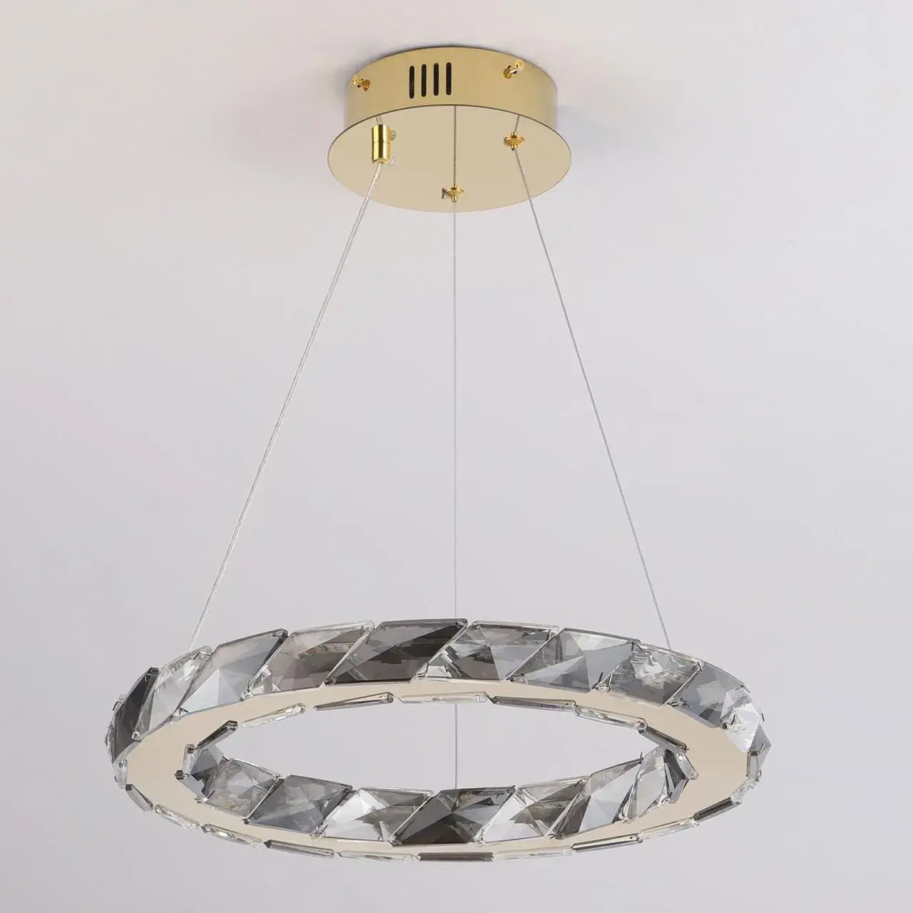 Светильник Lussole LSP-7156 ЦИТРАС — золотой, ракурс 2