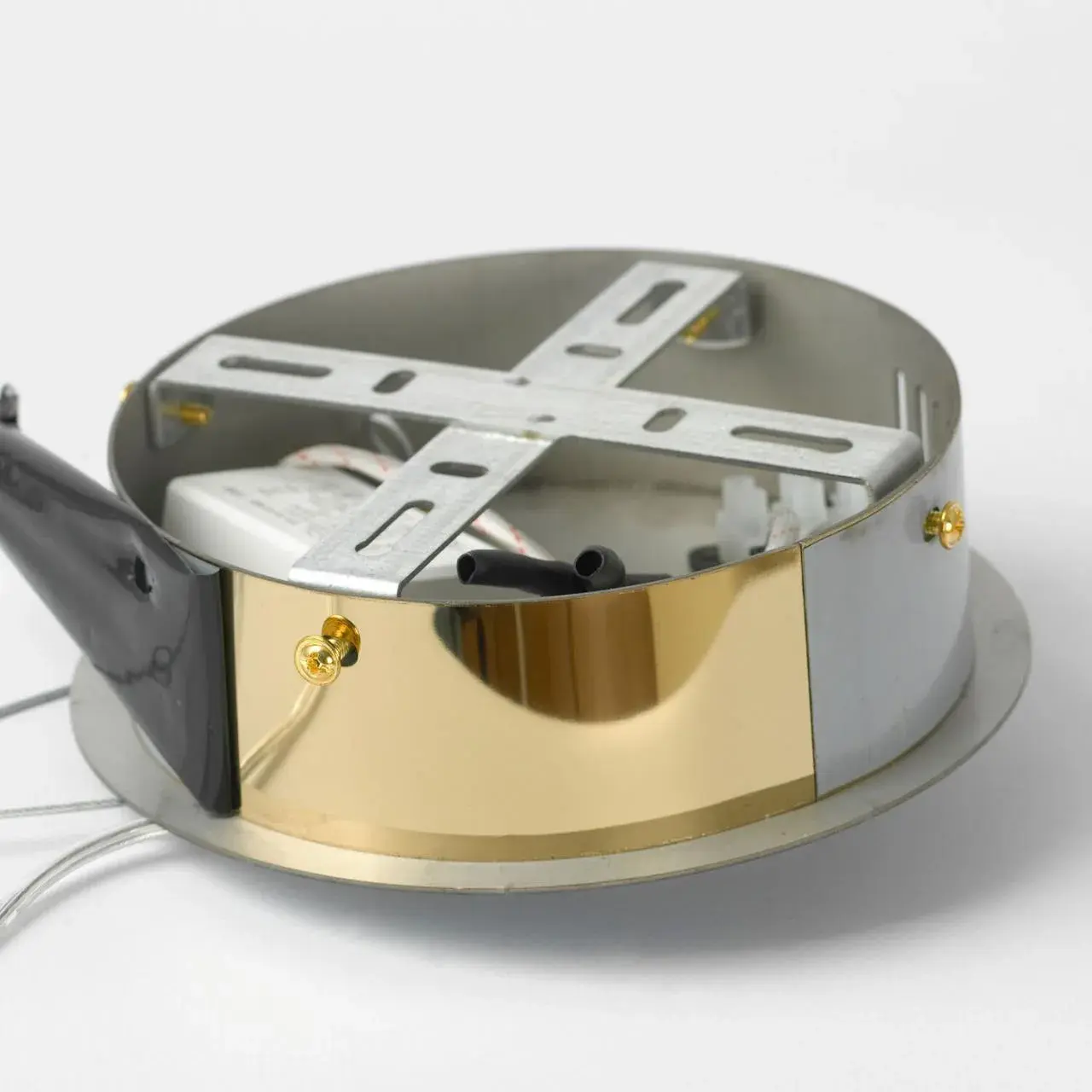 Светильник Lussole LSP-7156 ЦИТРАС — золотой