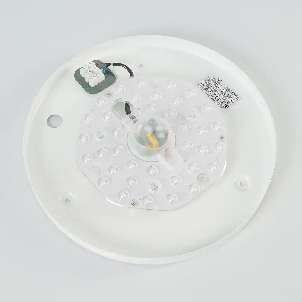 Светильник для ванной комнаты Nowodvorski 9501 MALAKKA LED — хром, ракурс 3