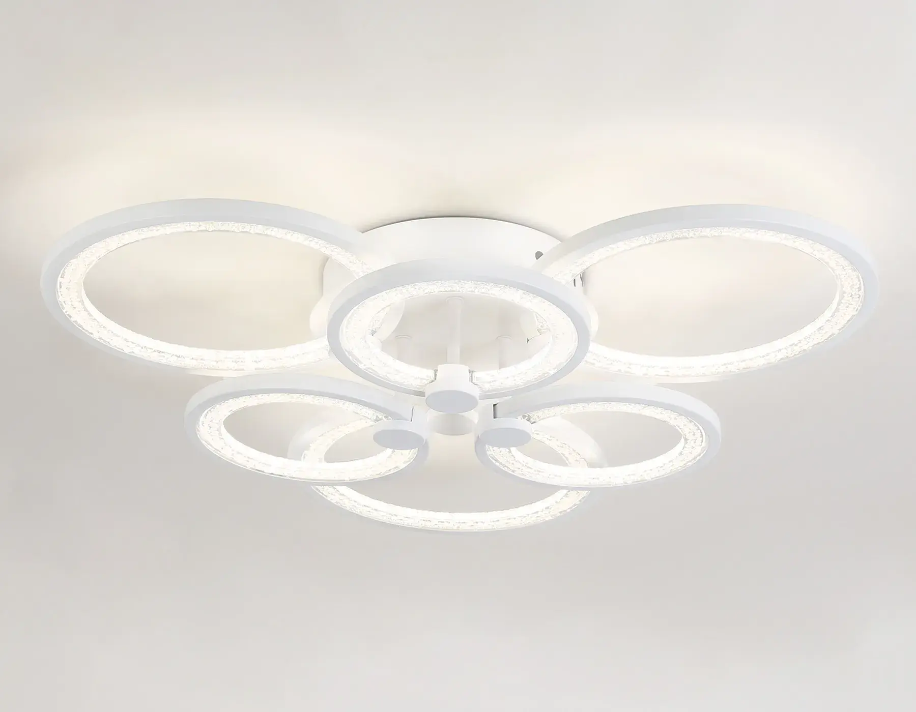Люстра Ambrella Light FA4085 — белый