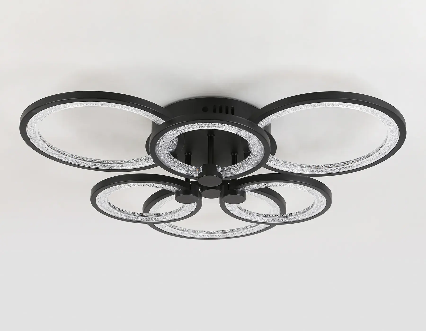 Люстра Ambrella Light FA4092 — черный, ракурс 3