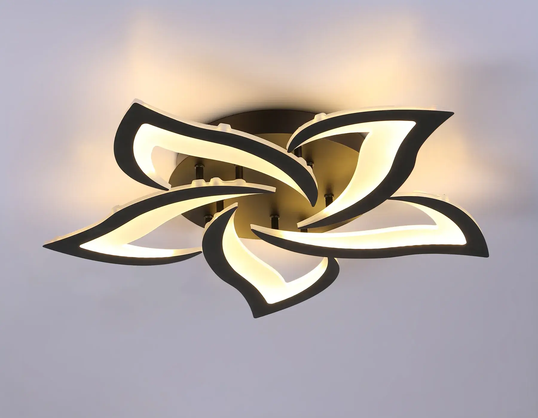 Люстра Ambrella Light FA4472 — черный, ракурс 3
