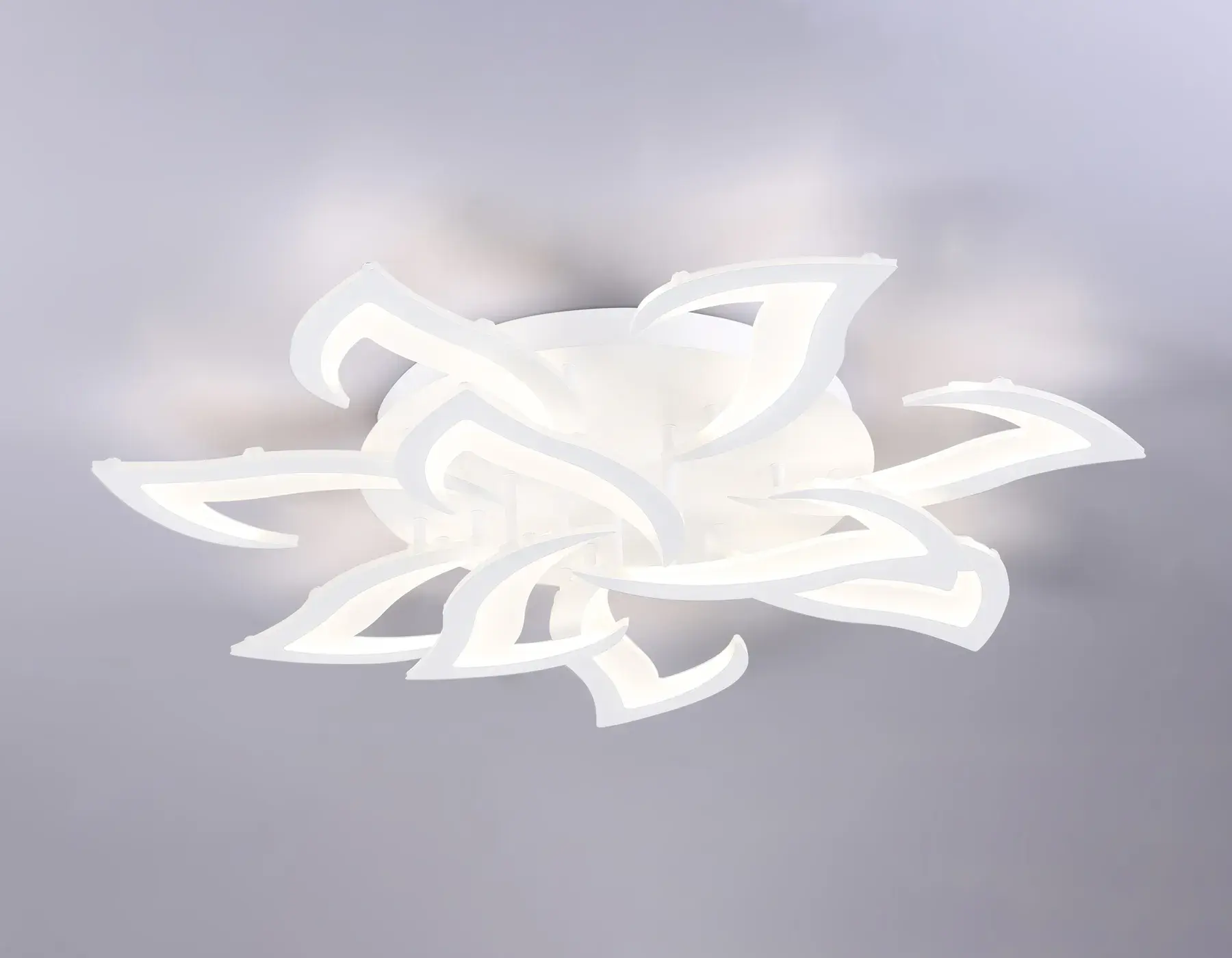 Люстра Ambrella Light FA4473 — белый, ракурс 3