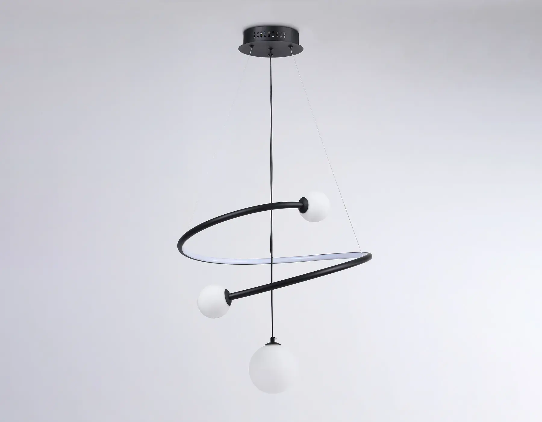 Светильник Ambrella Light FL66303 — черный