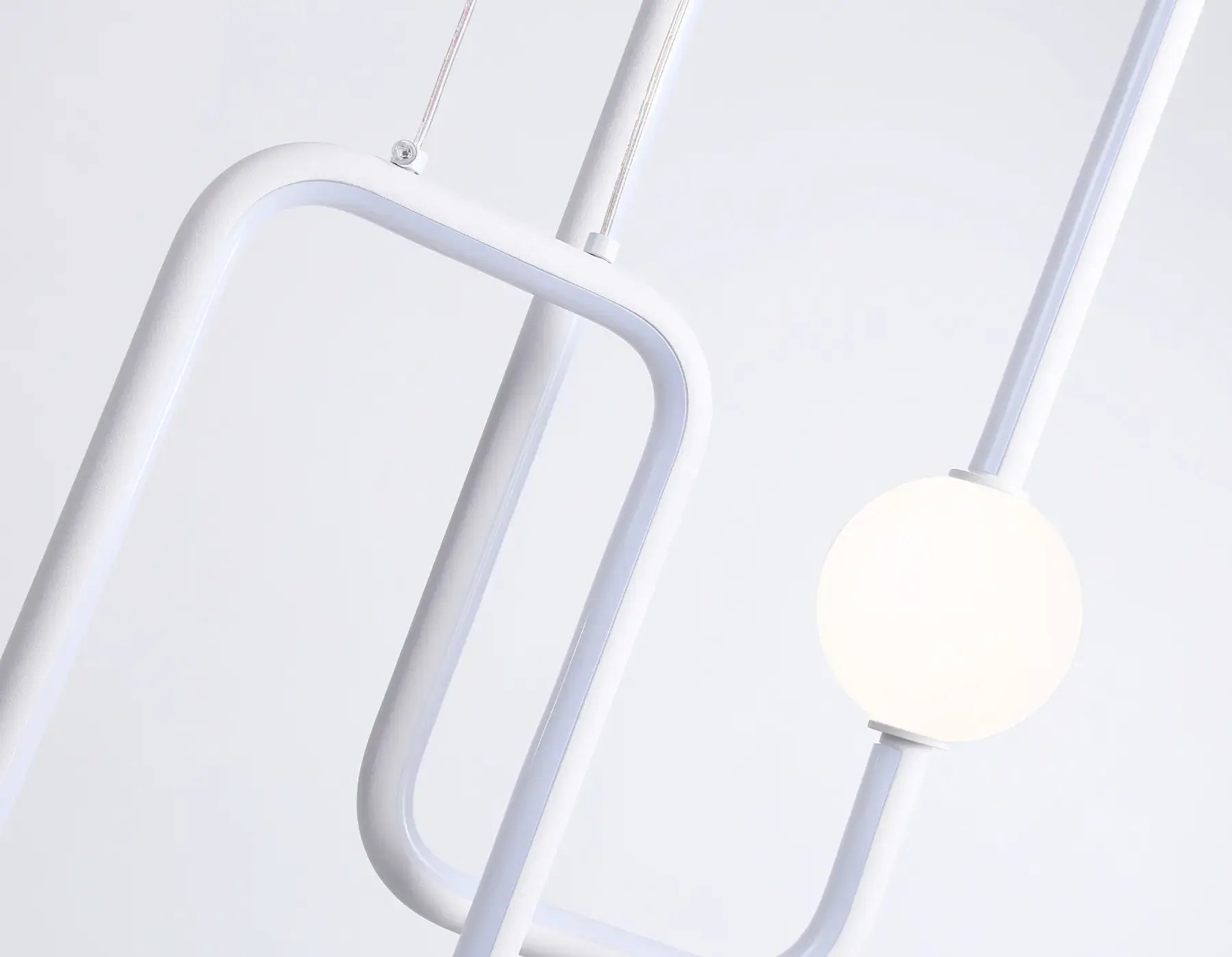 Светильник Ambrella Light FL66365 — белый, ракурс 3