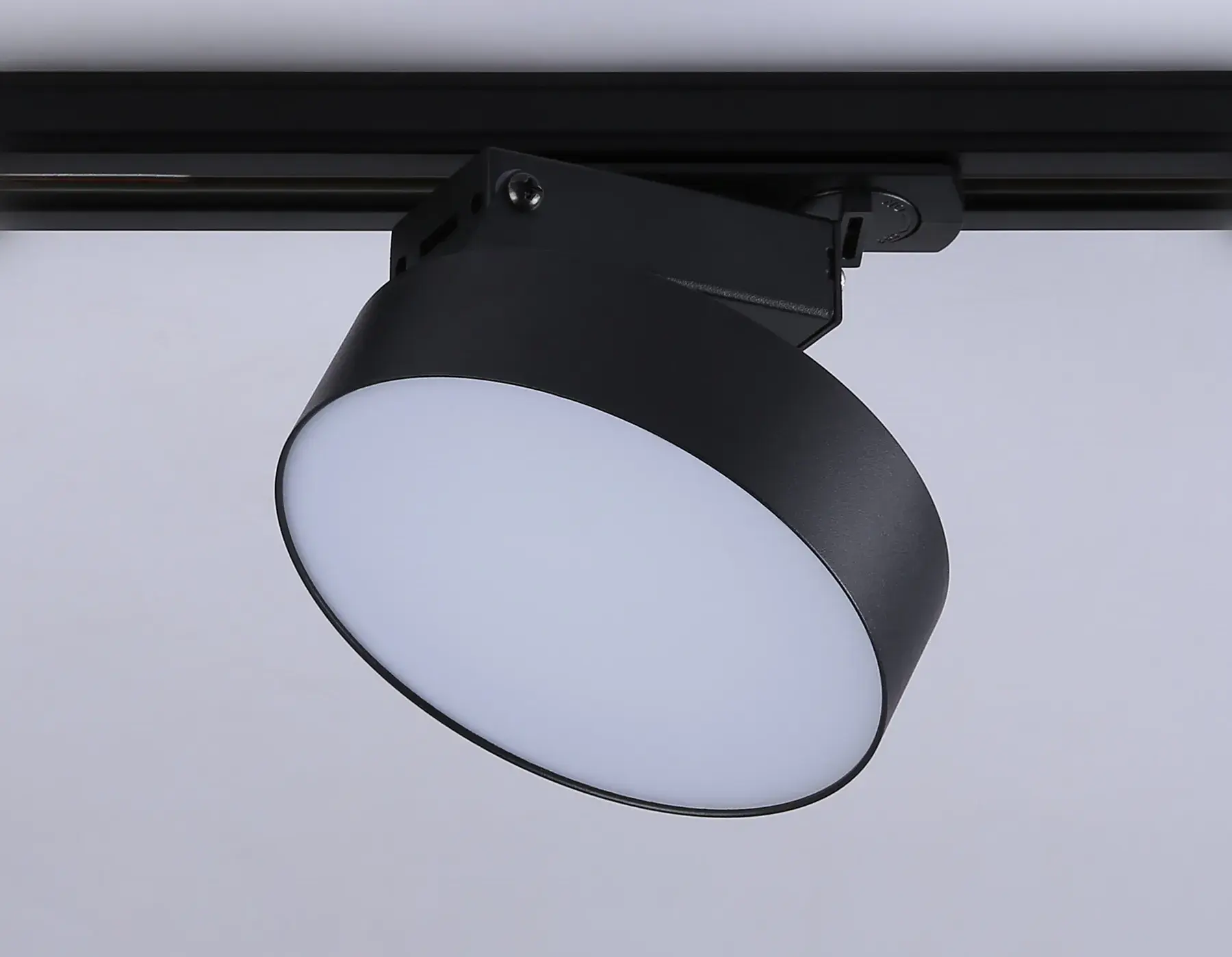 Трековый светильник Ambrella Light GL6842 — черный