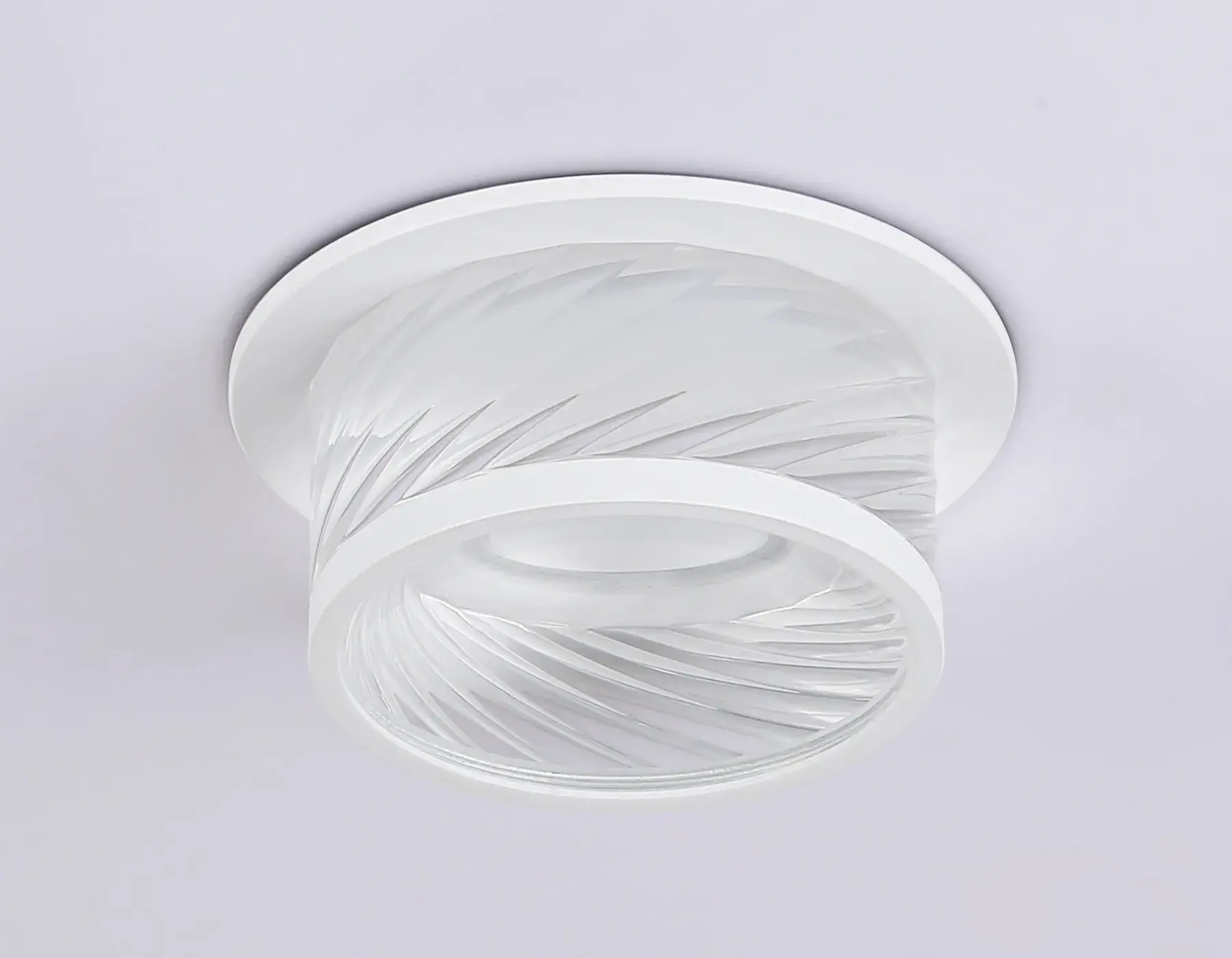 Точечный светильник Ambrella Light TN1251 — белый, ракурс 3