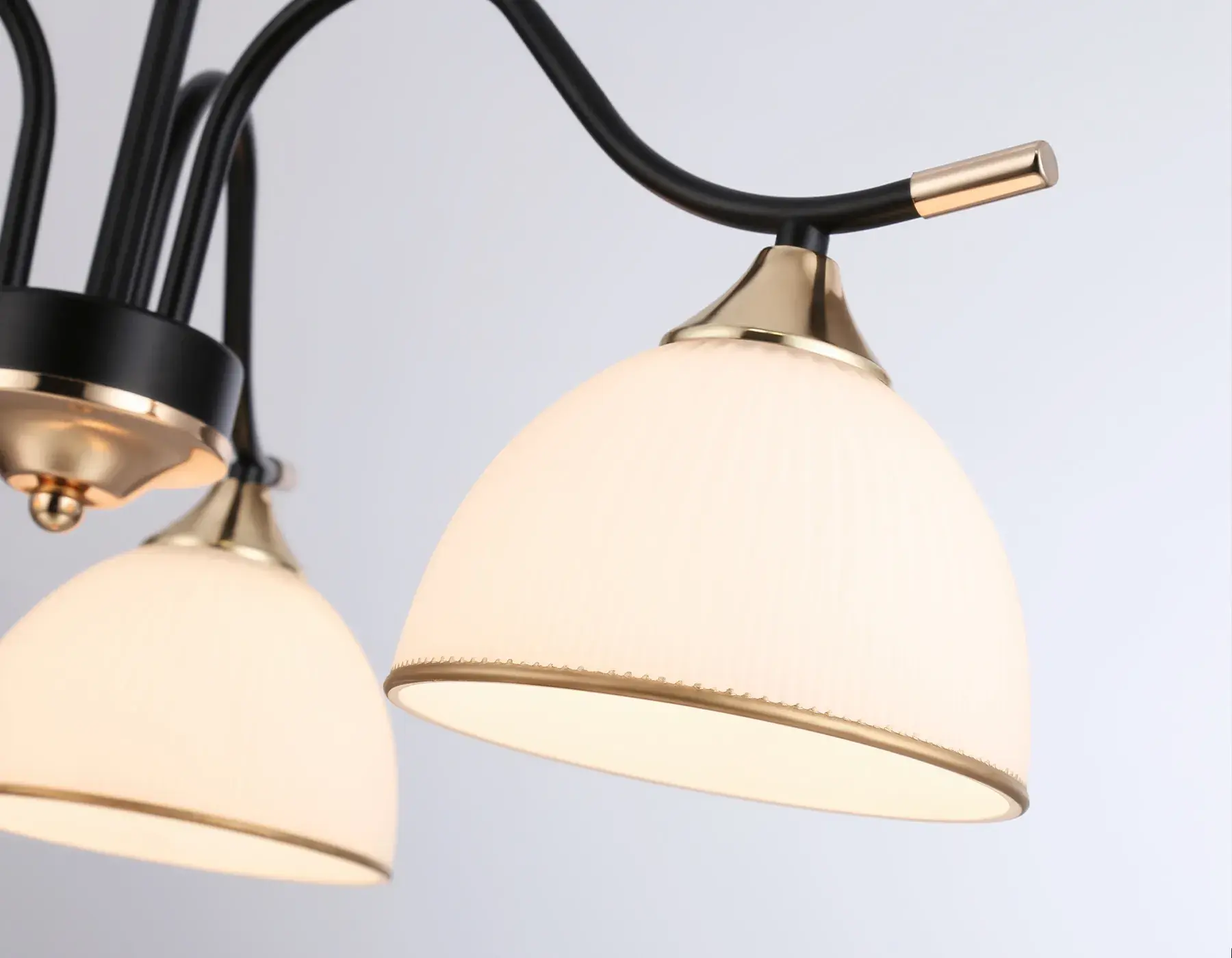 Люстра Ambrella Light TR3161 — черный, ракурс 2
