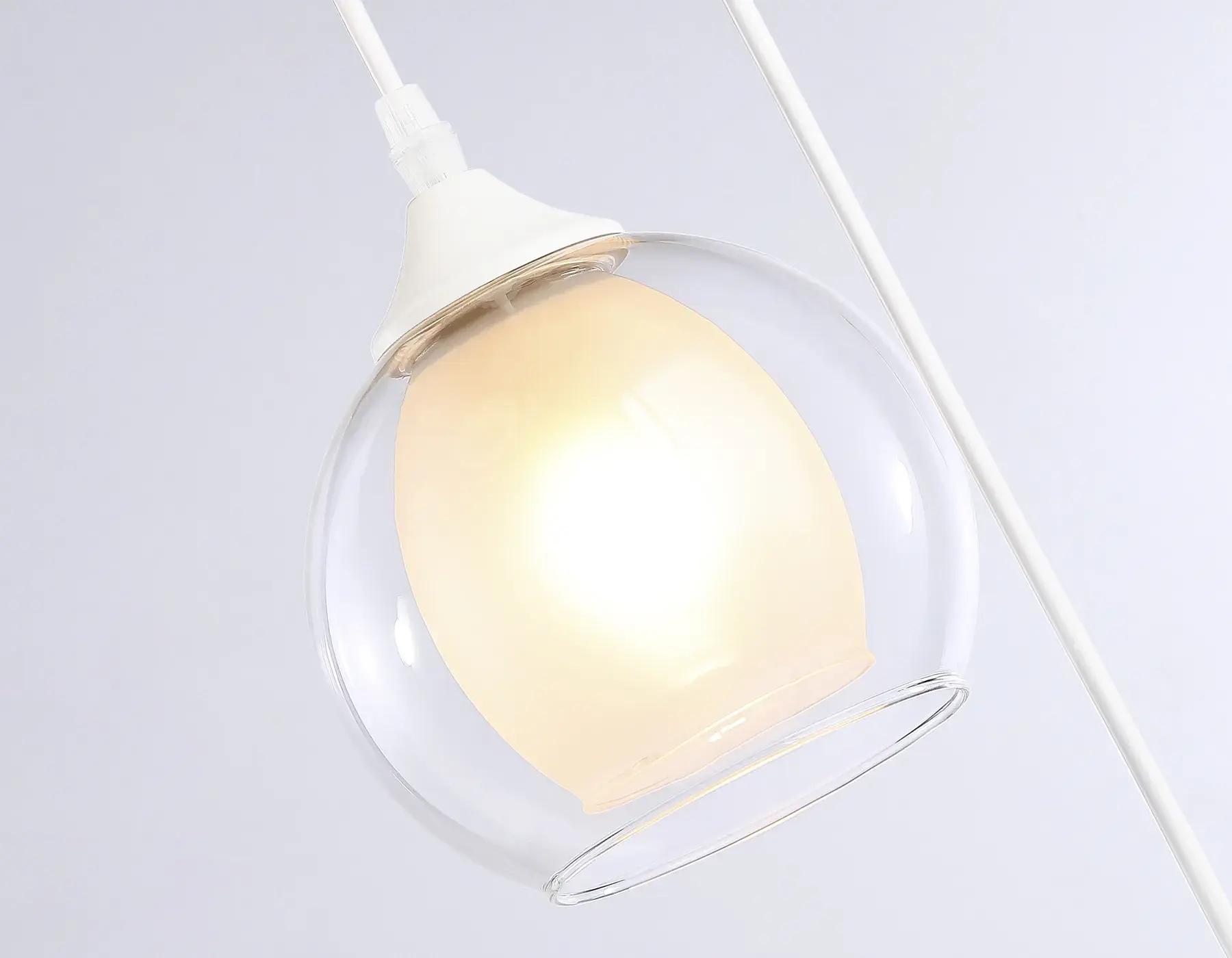 Светильник Ambrella Light TR3540 — белый, ракурс 4