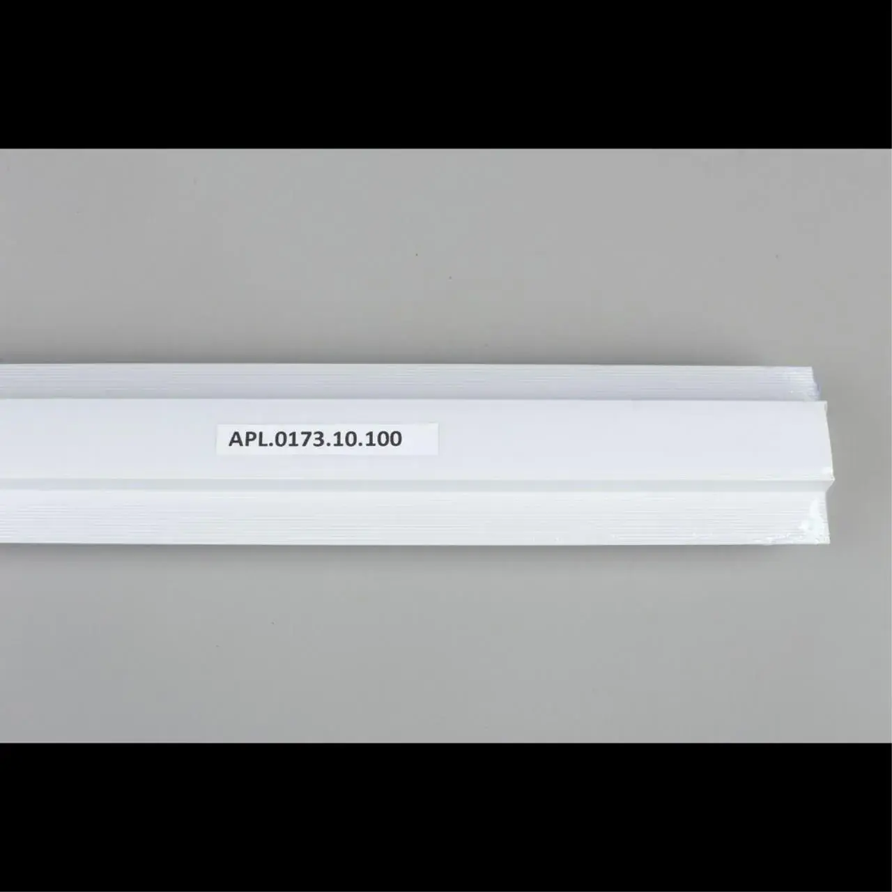 Шинопровод встраиваемый Aployt APL.0173.10.100 MAGNETIC TRACK 48 — белый, ракурс 7