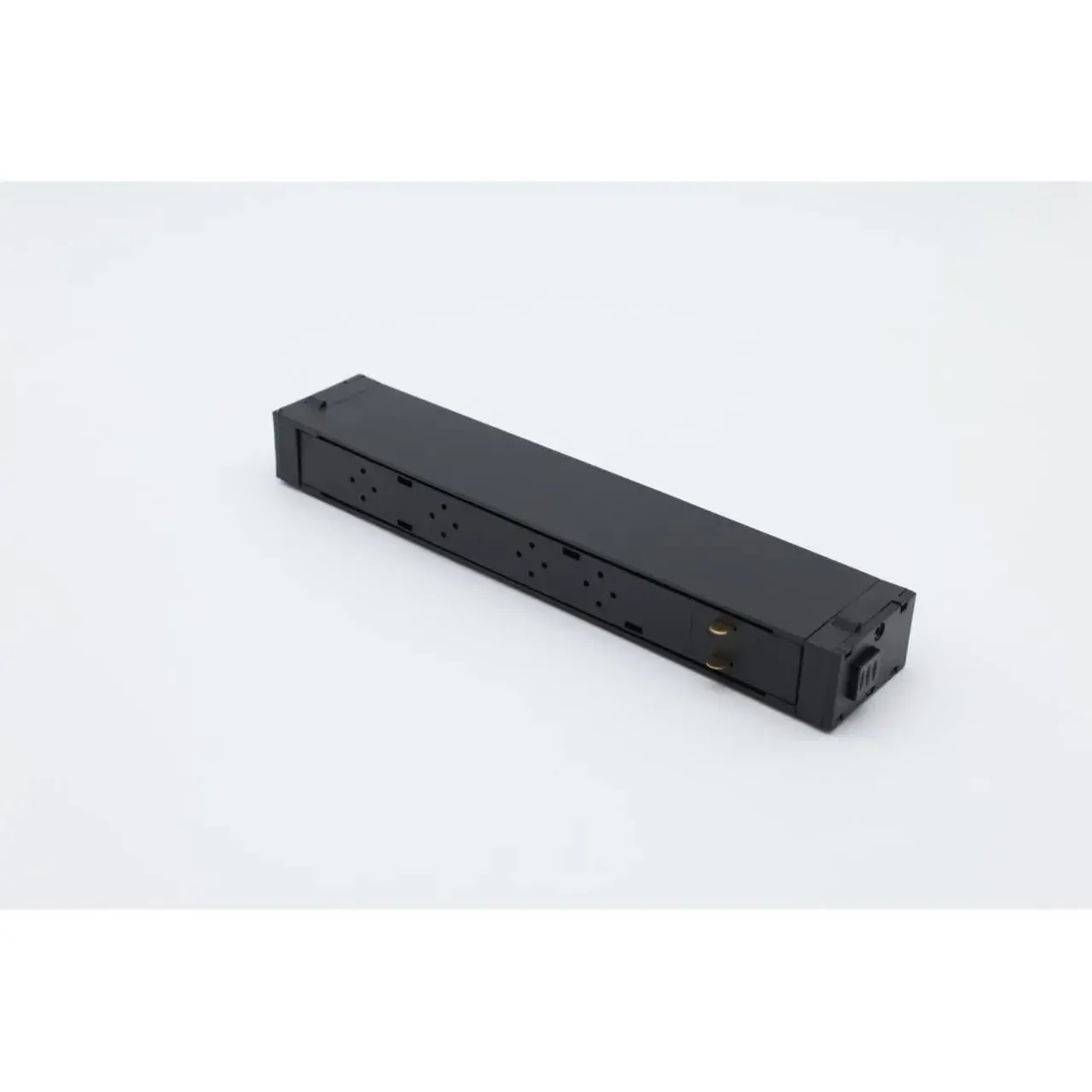 Трековый блок питания Aployt APL.0207.00.00 MAGNETIC TRACK 220 — черный, ракурс 3