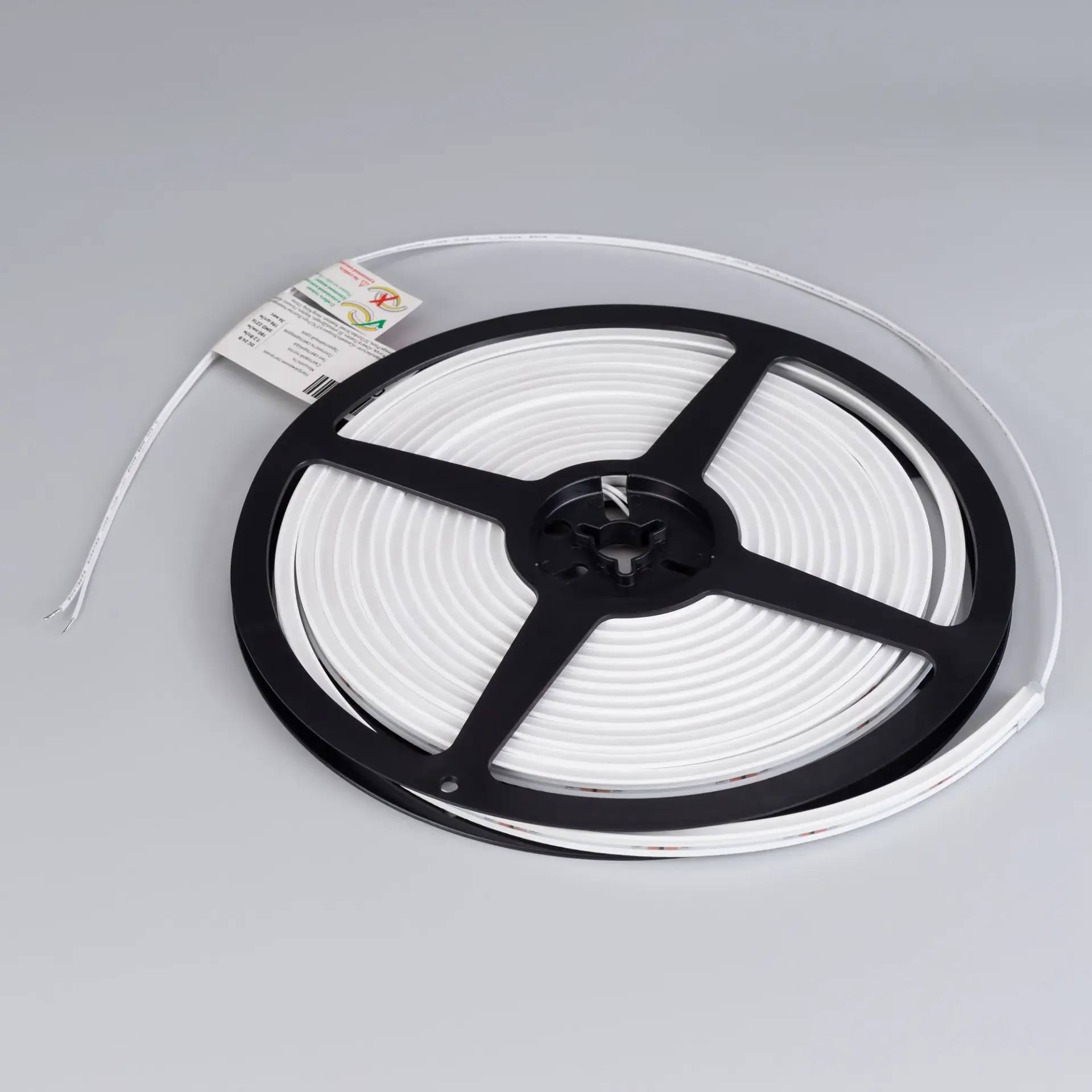 Гибкий неон MOONLIGHT-SIDE-T-M196-03x06mm 24V Warm2300 (7.2 W/m, IP54, 2216, 5m, wire x2), ракурс 3