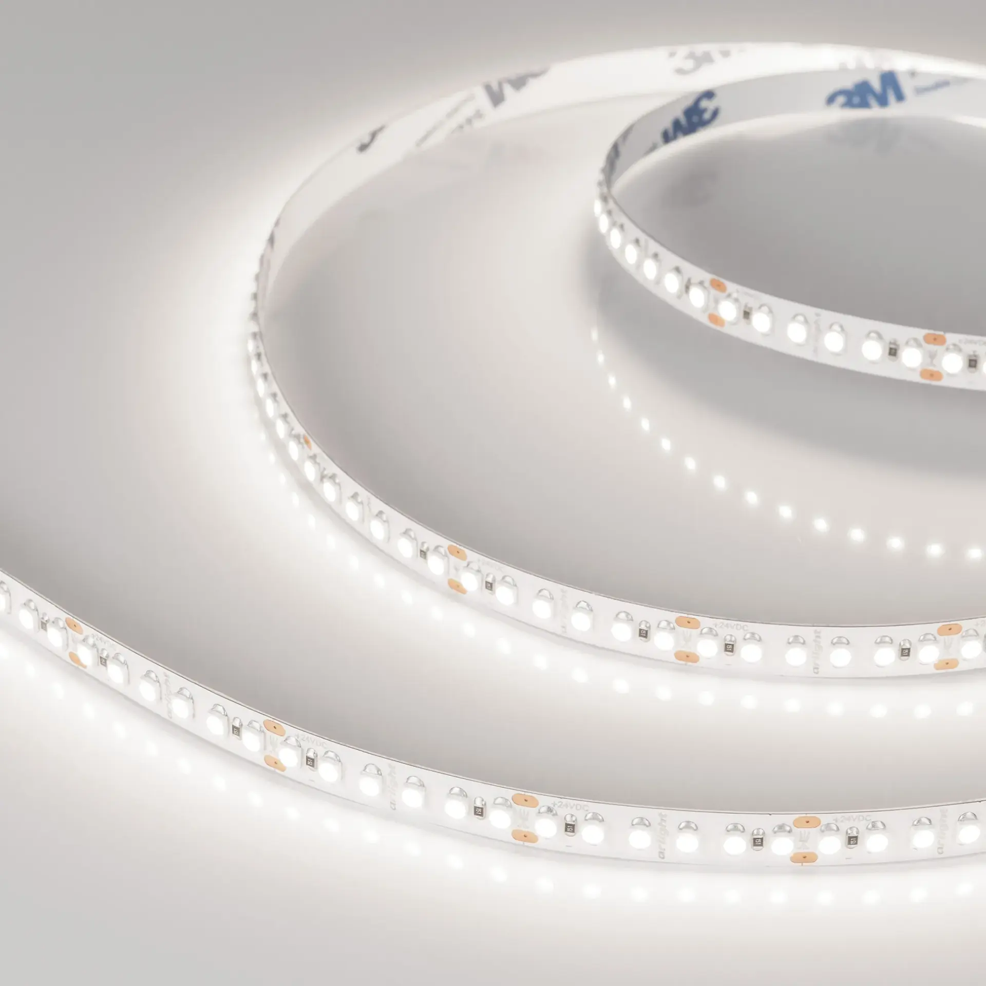Светодиодная лента RT-A180-8mm 24V Day5000 (14.4 W/m, IP20, 3528, 5m)