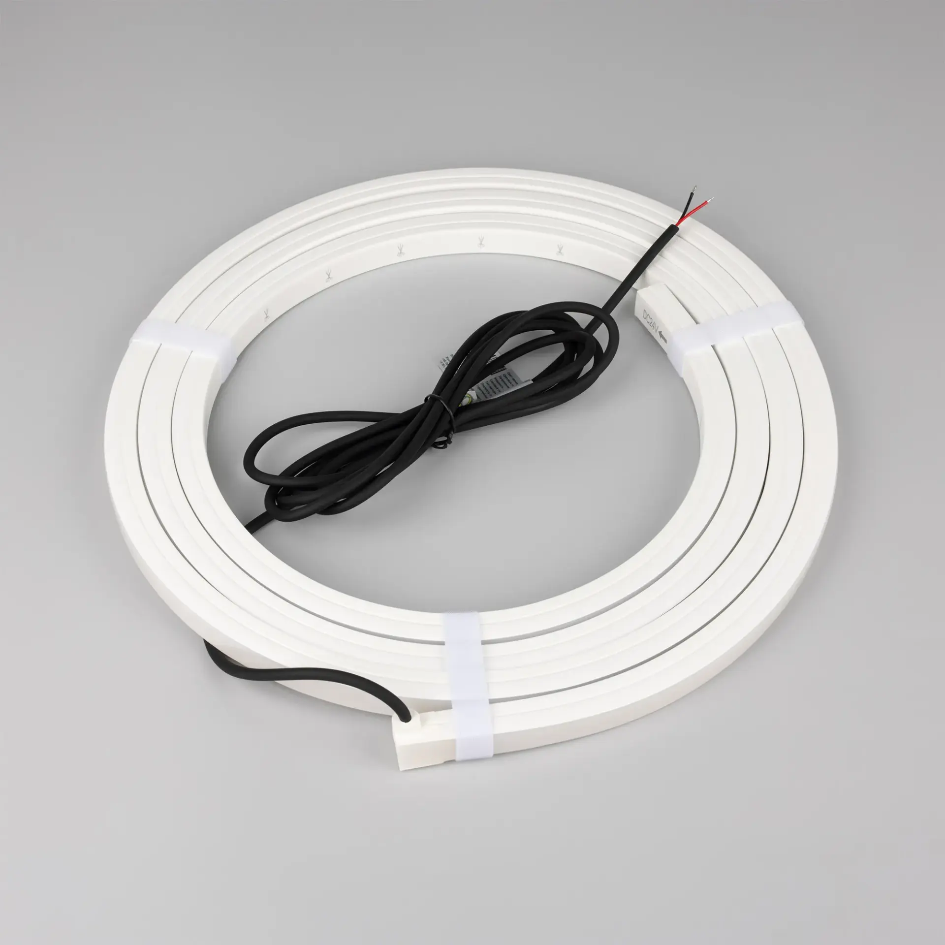 Гибкий неон NOVA-TOP-PU-A120-16x15mm 24V Warm3500 (10 W/m, IP68, 3m, wire x1), ракурс 3