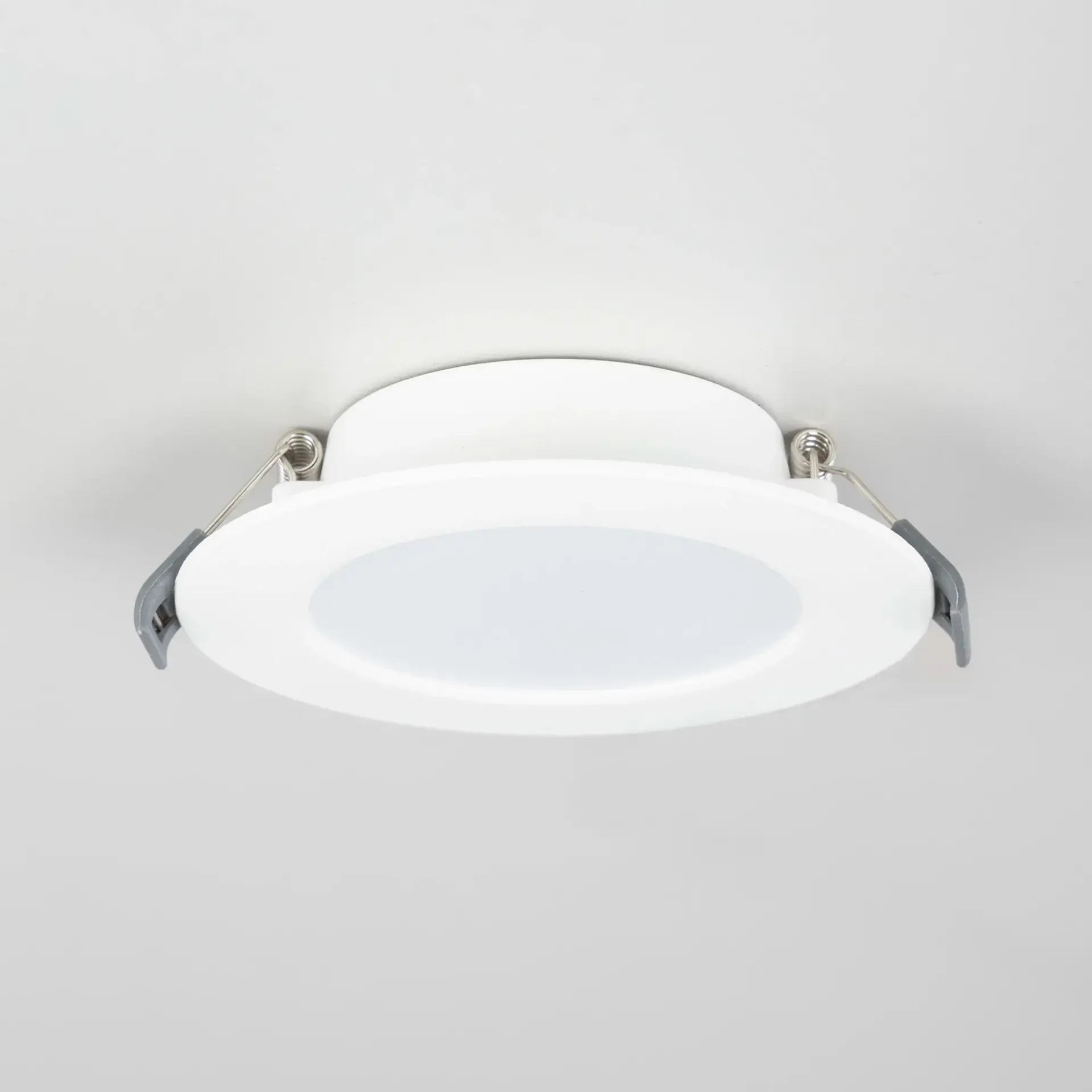 Точечный светильник Citilux CLD5505N ГАЛС — белый, ракурс 4