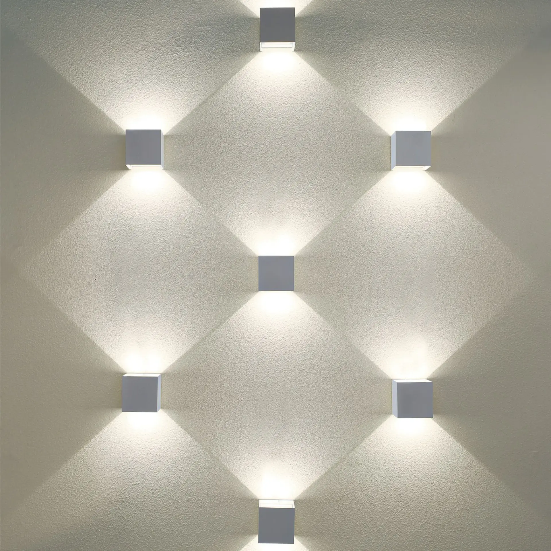 Уличный светильник Elektrostandard 1548 Techno LED белый/(a038412) WINNER, ракурс 3