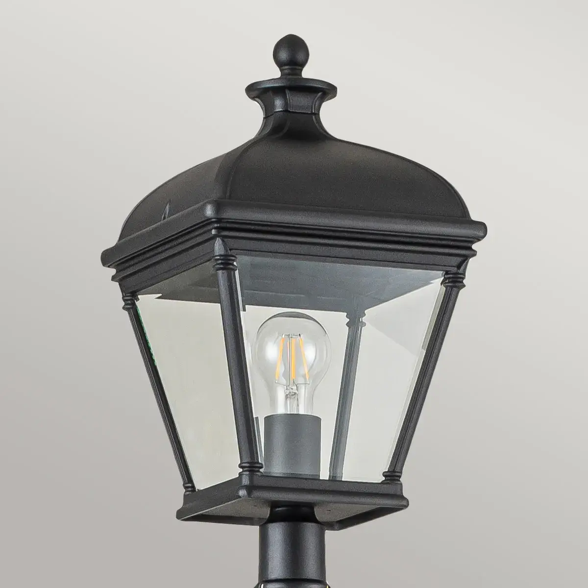 Фонарный столб Elstead Lighting BAYVIEW-5L-BK — черный, ракурс 2