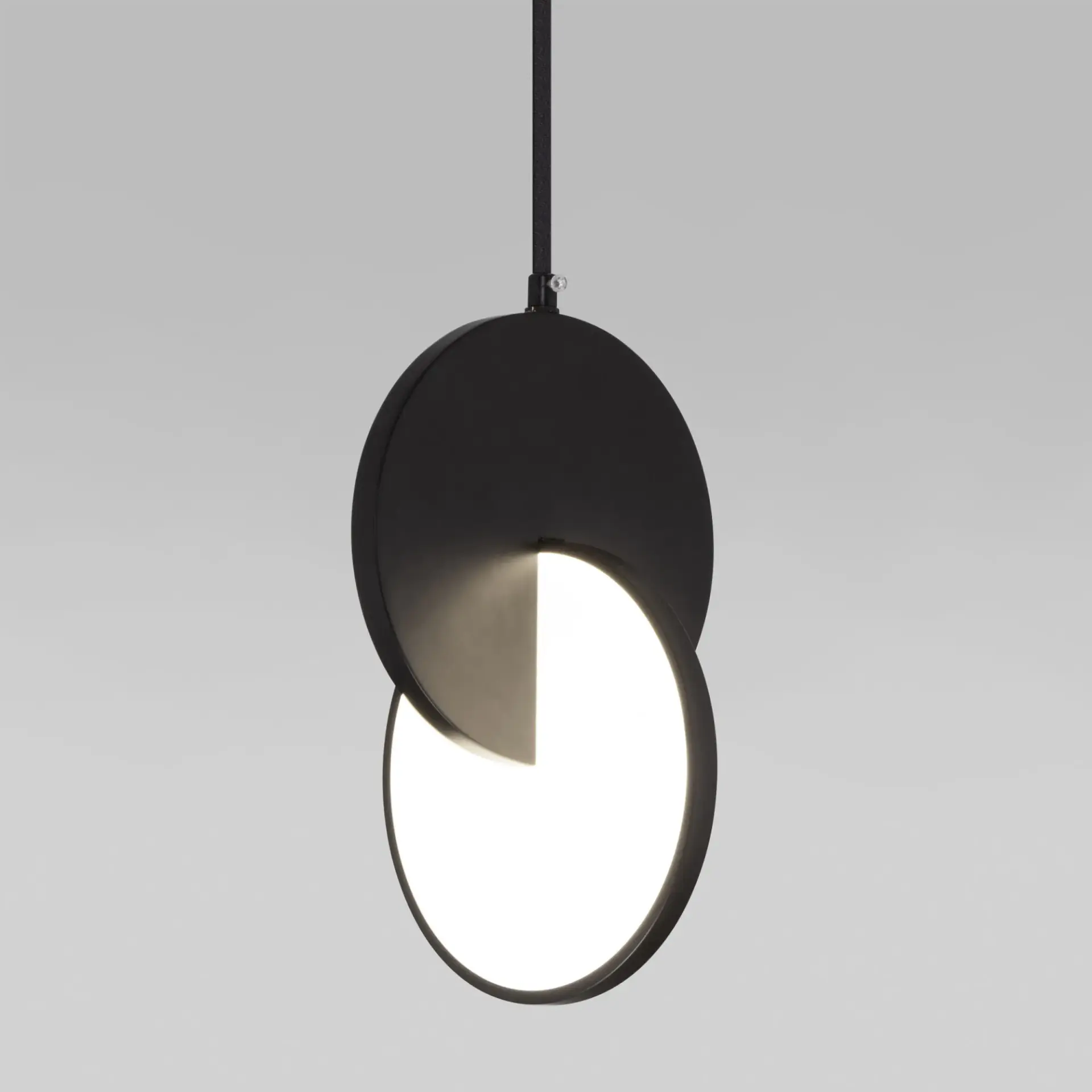 Светильник Eurosvet 50225/1 LED черный LANG