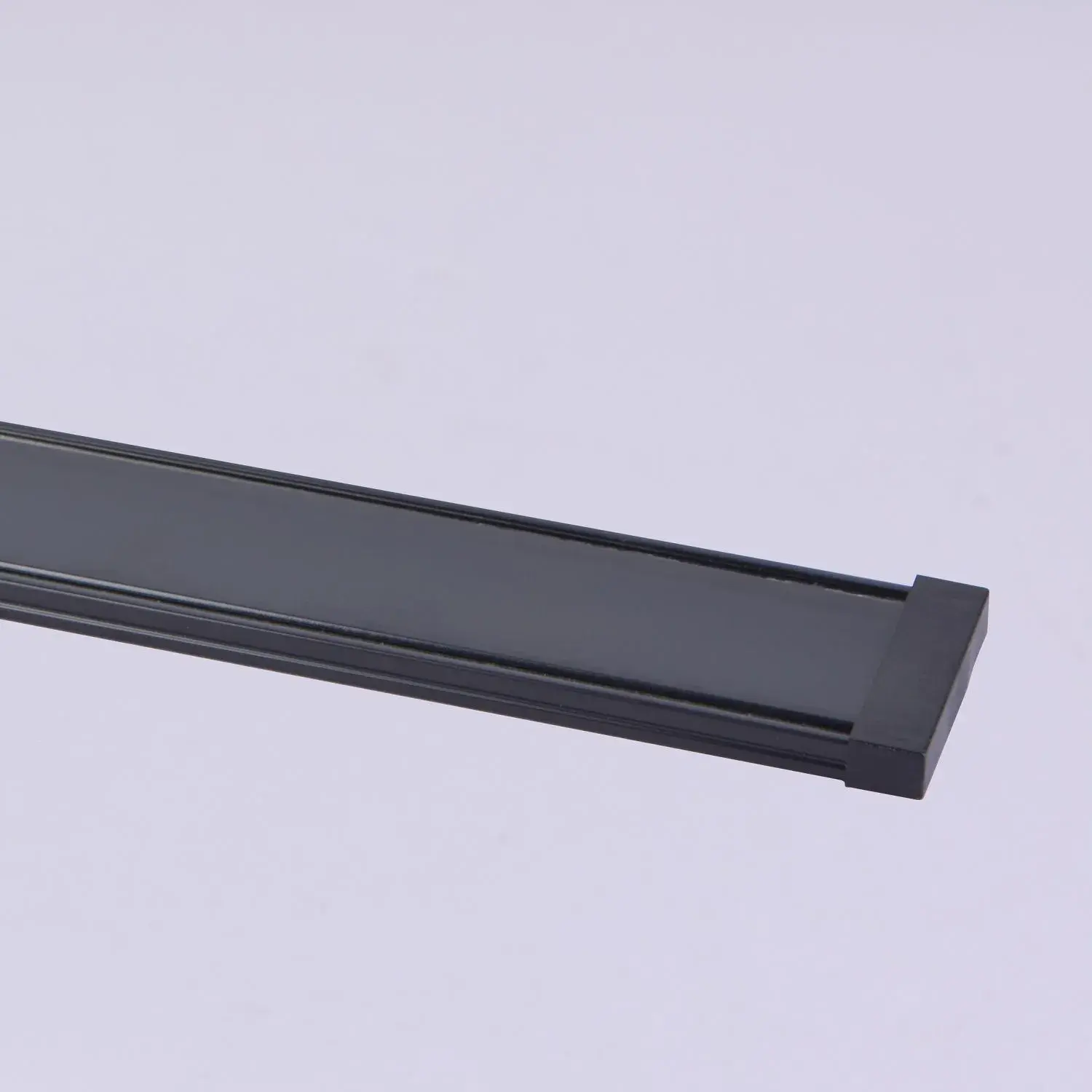 Накладной шинопровод Favourite 1002-TB-200 UNICA — черный, ракурс 5
