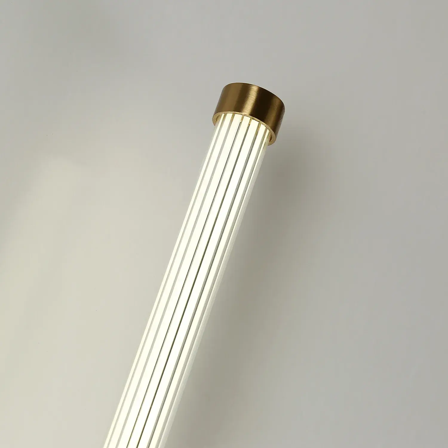 Бра Favourite 3057-2W LIGNUM — золотой