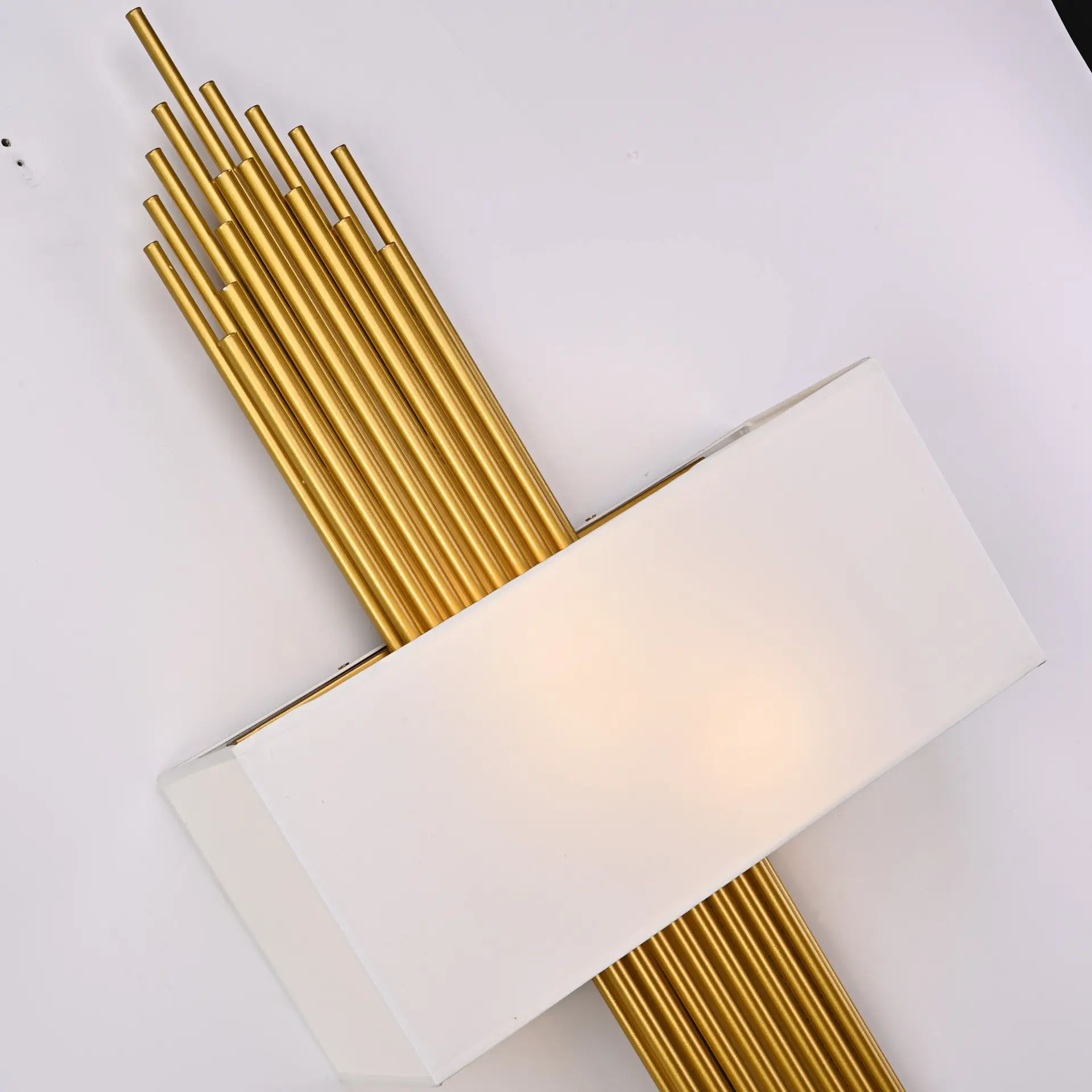 Бра Imperium Loft 73775-22 FIORE — золотой, ракурс 3