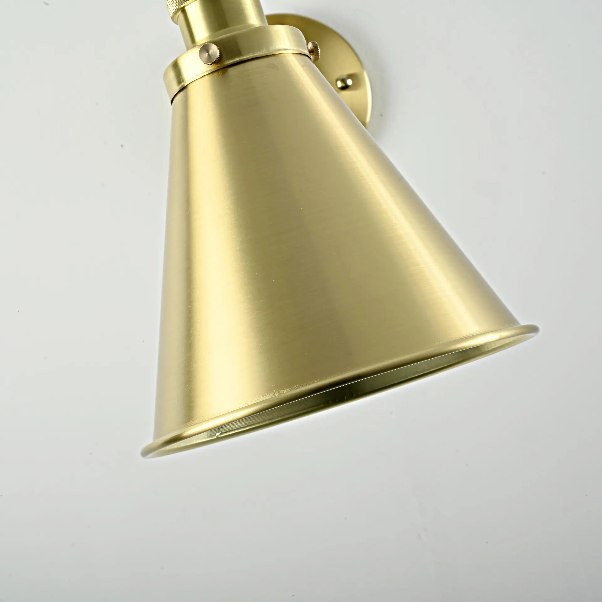 Бра Imperium Loft 74698-22 GLOCE CONE — латунь