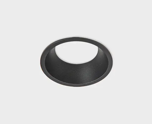 Точечный светильник Italline IT08-8013 black 4000K + IT08-8014 black — черный, ракурс 3