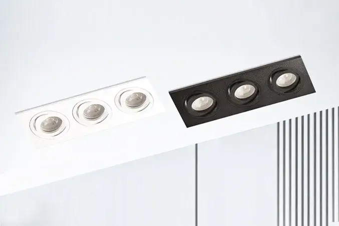 Точечный светильник Italline SAG303-4 black/black — черный, ракурс 6