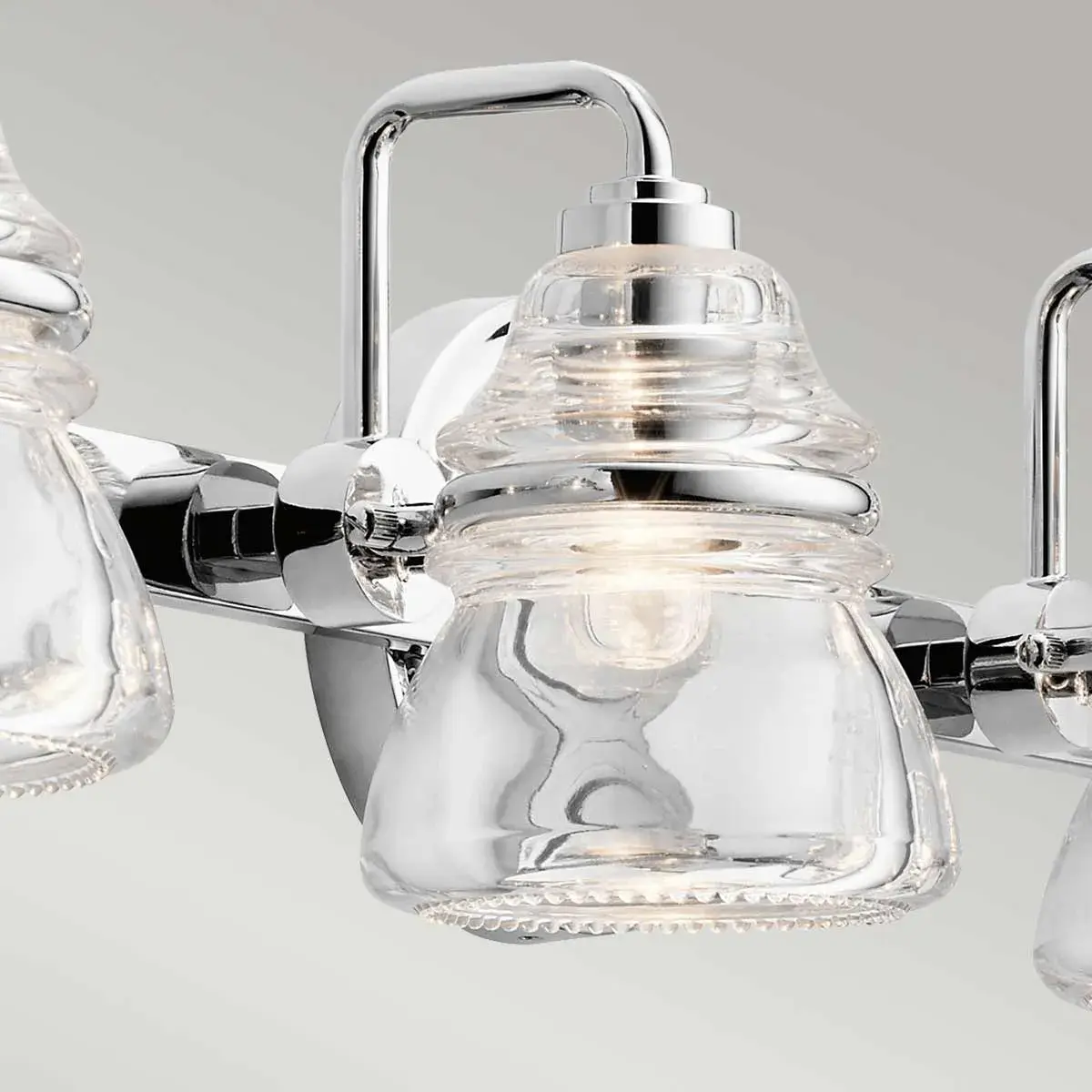 Светильник для ванной комнаты Kichler KL-TALLAND4-PC-BATH — хром, ракурс 4