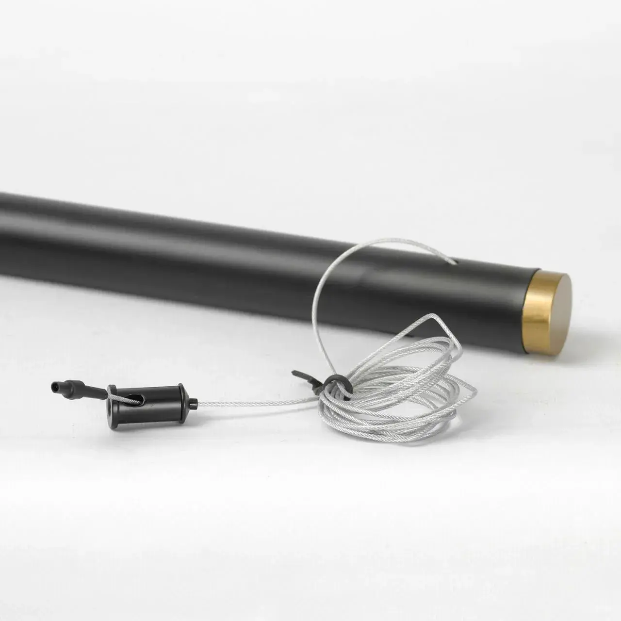Светильник Lussole LSP-7222 ДЕСОТО — черный, ракурс 3