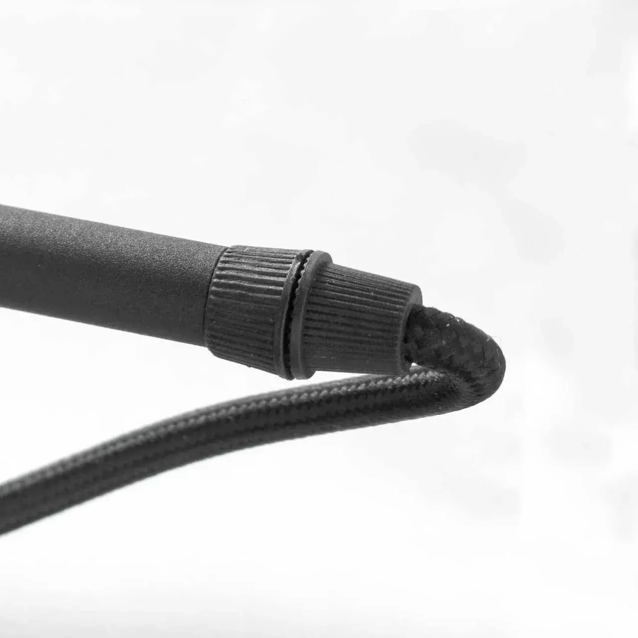 Светильник Lussole LSP-8152 ПИКВИСК — черный, ракурс 5