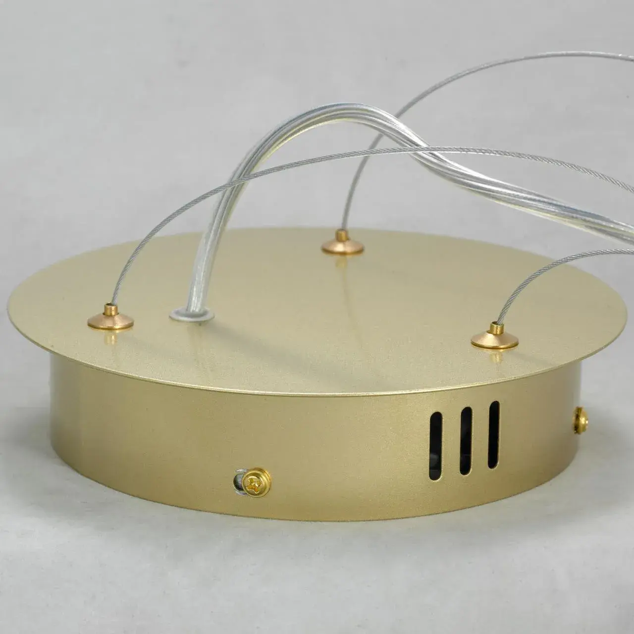 Люстра Lussole LSP-8367 РИВЕР — золотой, ракурс 4