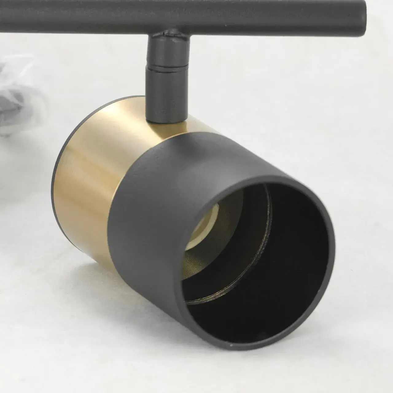 Люстра Lussole LSP-8377 ГИЛБЕРТ — черный, ракурс 2