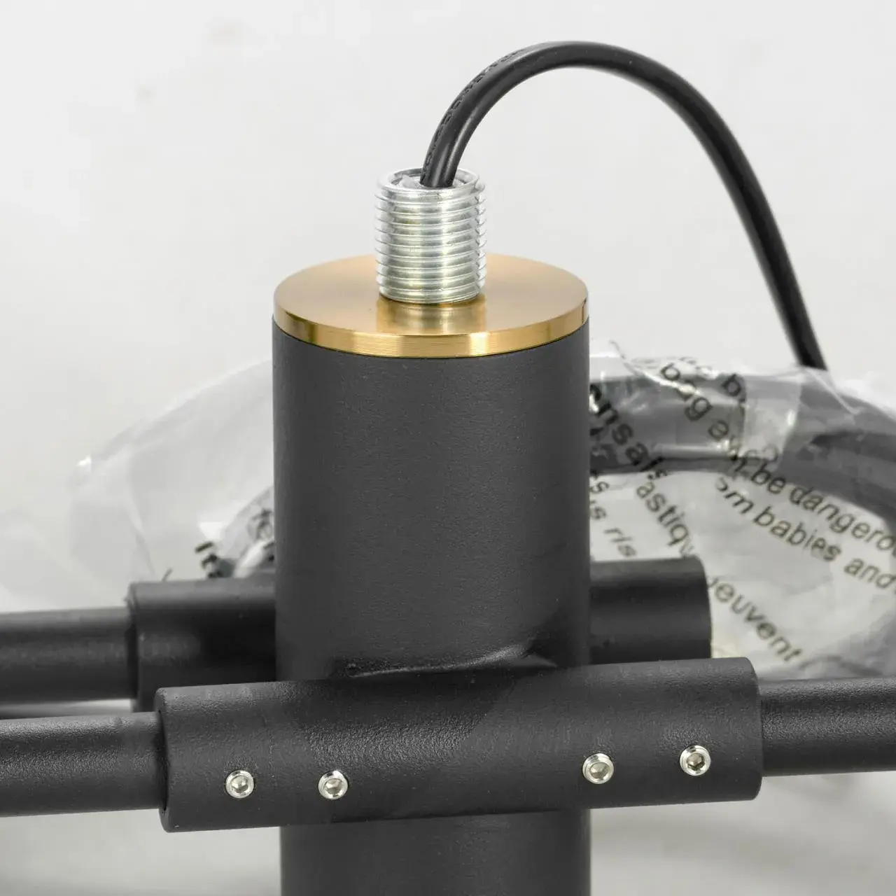 Люстра Lussole LSP-8377 ГИЛБЕРТ — черный, ракурс 4