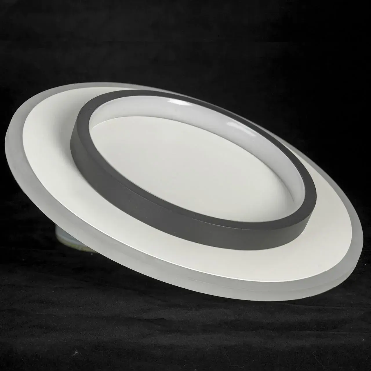 Светильник Lussole LSP-8463 МУНЛАЙТ — белый, ракурс 2