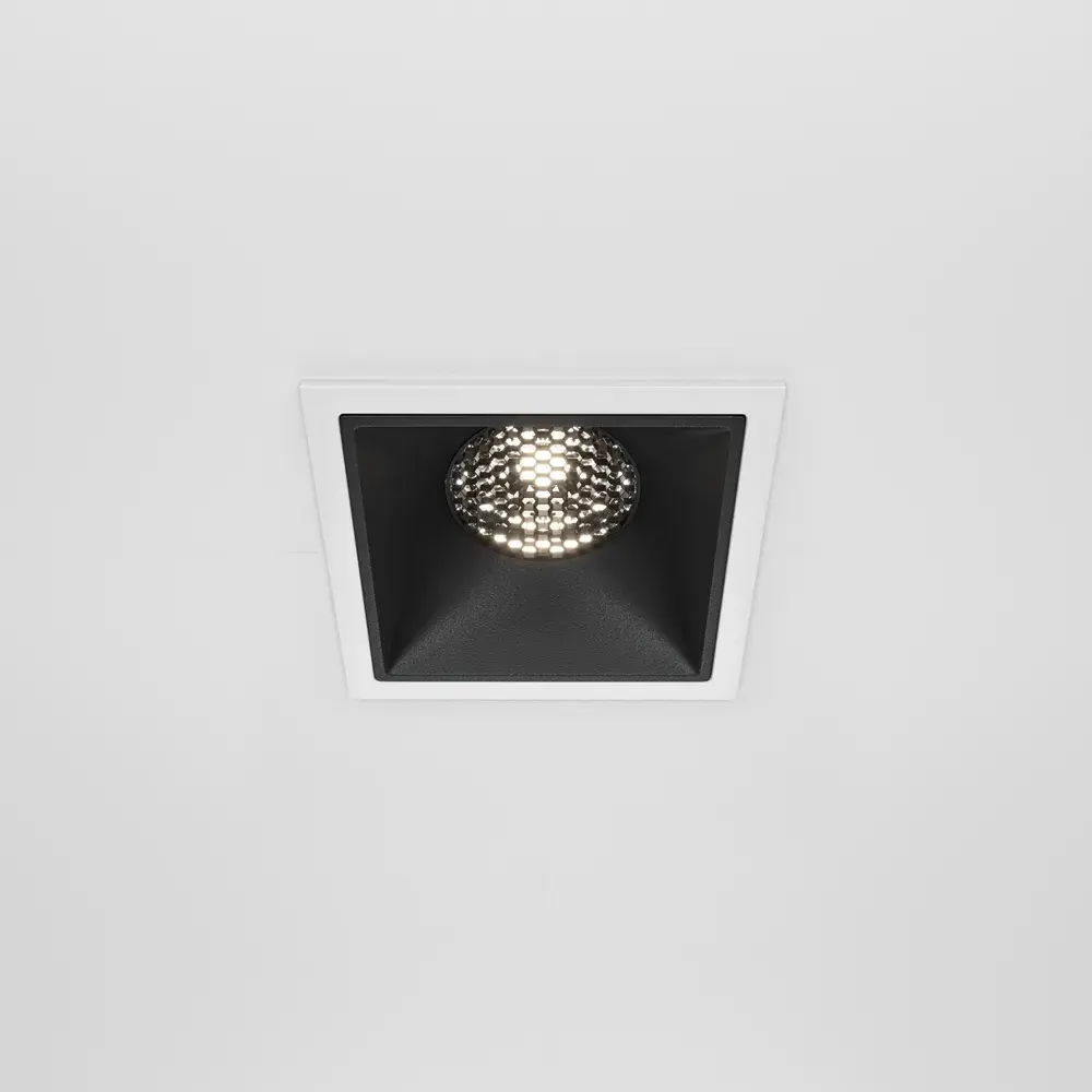 Встраиваемый точечный светильник Maytoni ALFA LED — черный, ракурс 5