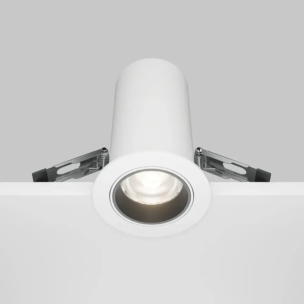 Встраиваемый точечный светильник Maytoni FOCUS LED — белый, ракурс 2