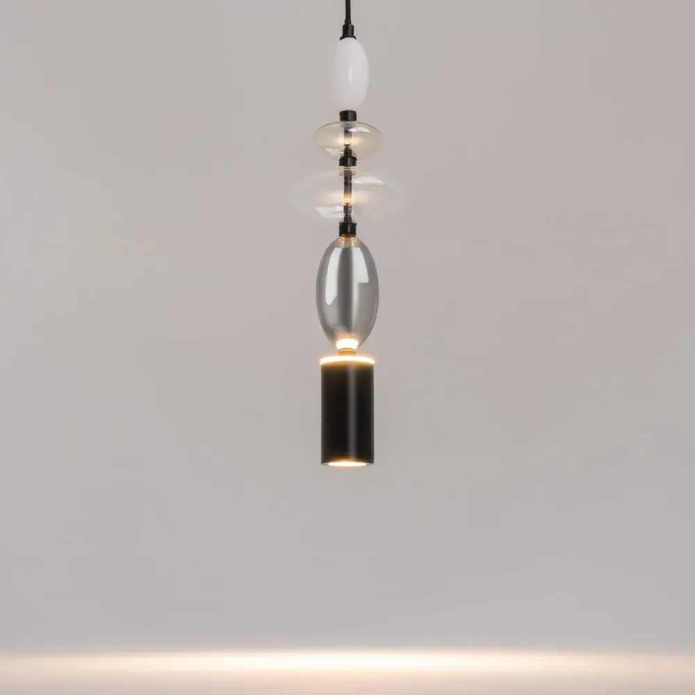 Подвесной светильник Maytoni MONOCHROME — черный, ракурс 4