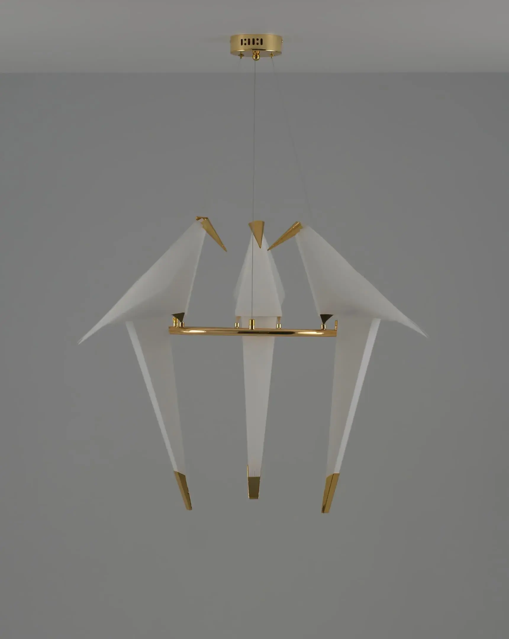 Люстра Moderli V3071-3PL BIRDS — золотой, ракурс 3
