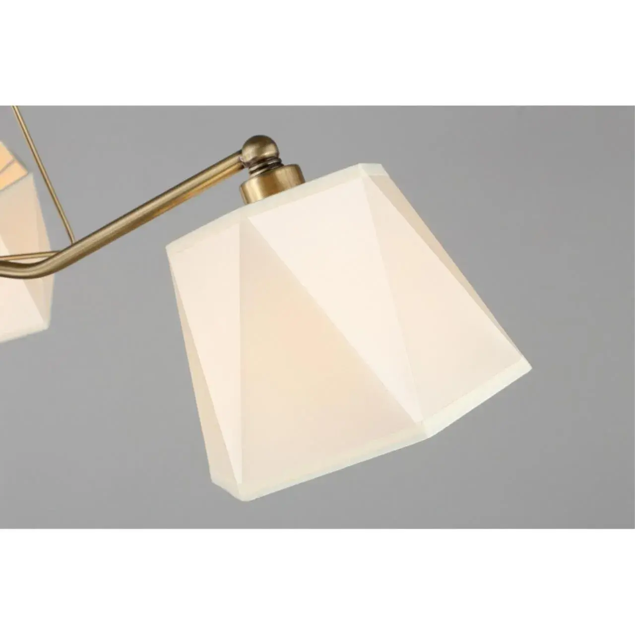 Люстра Omnilux OML-65007-03 RAPALLO — бронза, ракурс 4